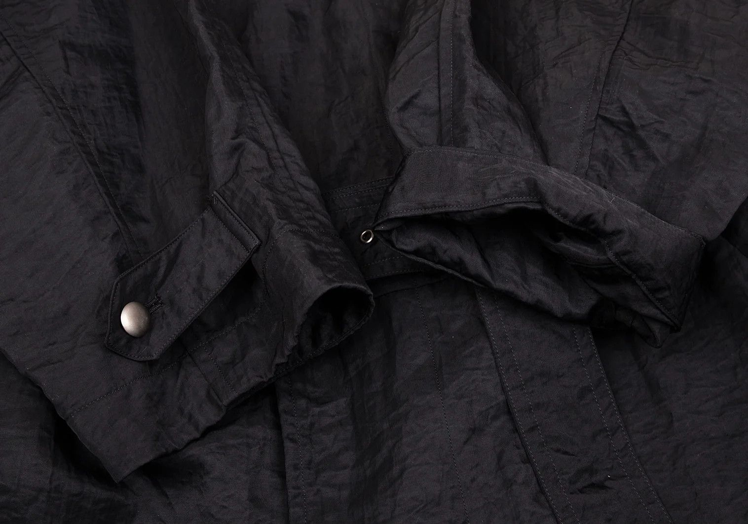 Issey Miyake Nylon Shirred Long Coat in Black, Size M Size US M / EU 48-50 / 2 - 9 Thumbnail