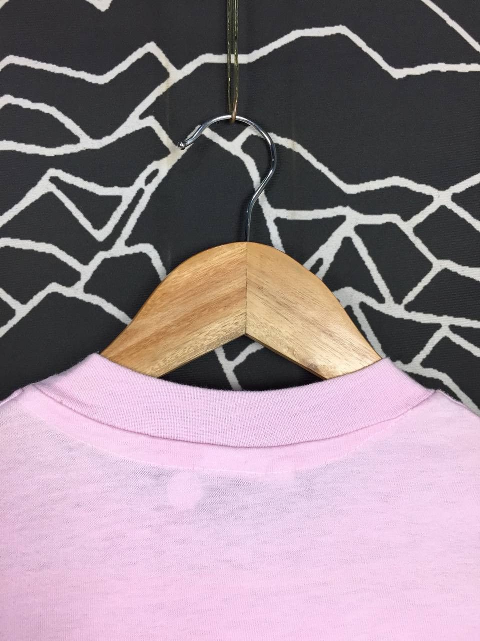 Hanes × Vintage Vtg 80s Little woman Of Concord Single Stitch Tee Size US M / EU 48-50 / 2 - 13 Thumbnail