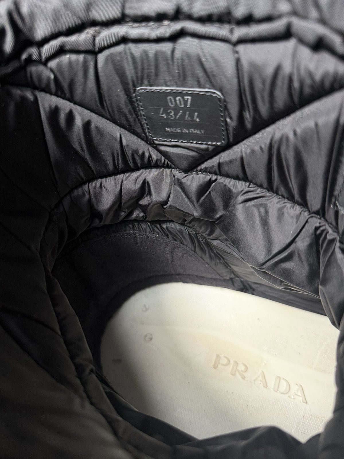 Prada Prada Recycled Nylon Snow Boots Size US 9 / EU 42 - 11 Thumbnail