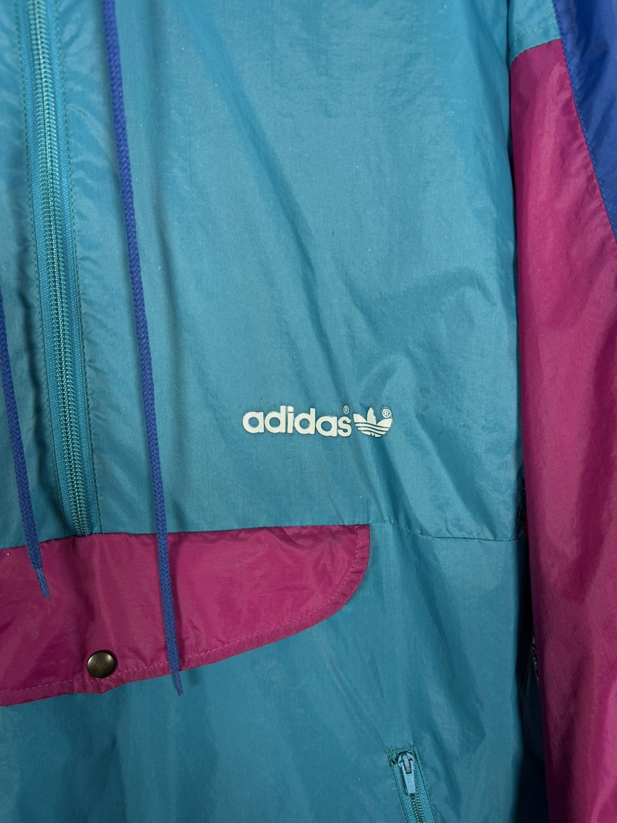 Adidas Adidas Vintage 90s Nylon Jacket Windbreaker Retro Size M Size US M / EU 48-50 / 2 - 6 Thumbnail