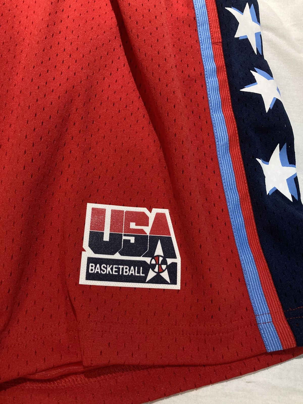Mitchell & Ness Mitchell & Ness Team USA Basketball Shorts, size medium Size US 30 / EU 46 - 2 Thumbnail