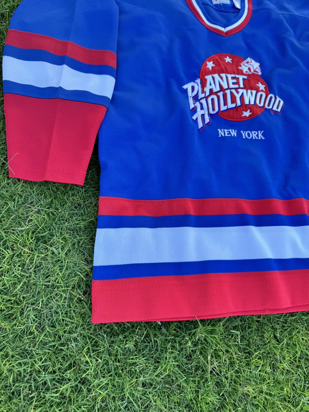 Planet Hollywood vintage 1991 Planet Hollywood New York hockey jersey Size US M / EU 48-50 / 2 - 4 Thumbnail