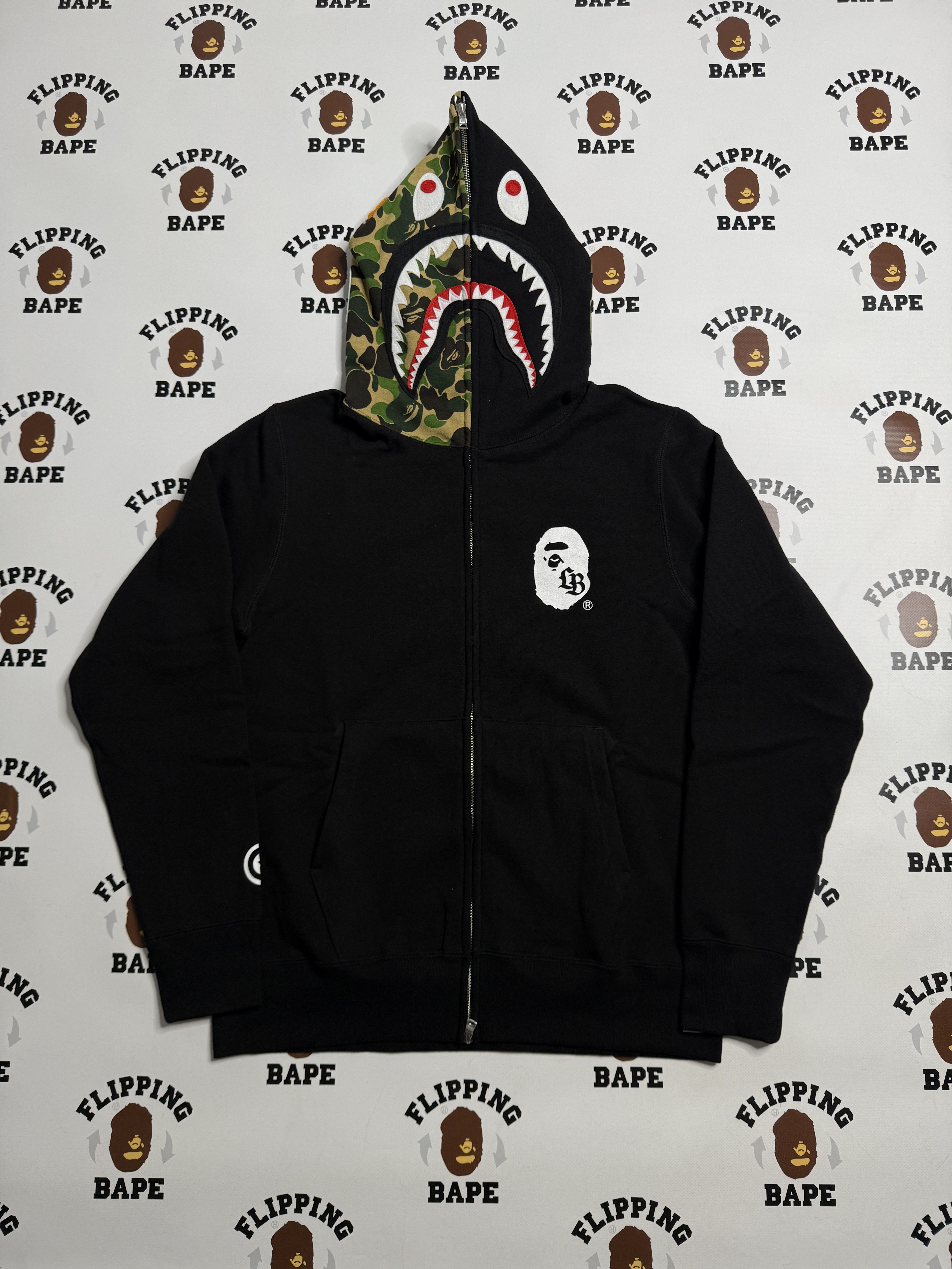 トップス BAPE X LBWK S15 SHARK FULL ZIP HOODIE BAPE X LBWK 】S15 SHARK FULL ZIP HOODIE | bape.com
