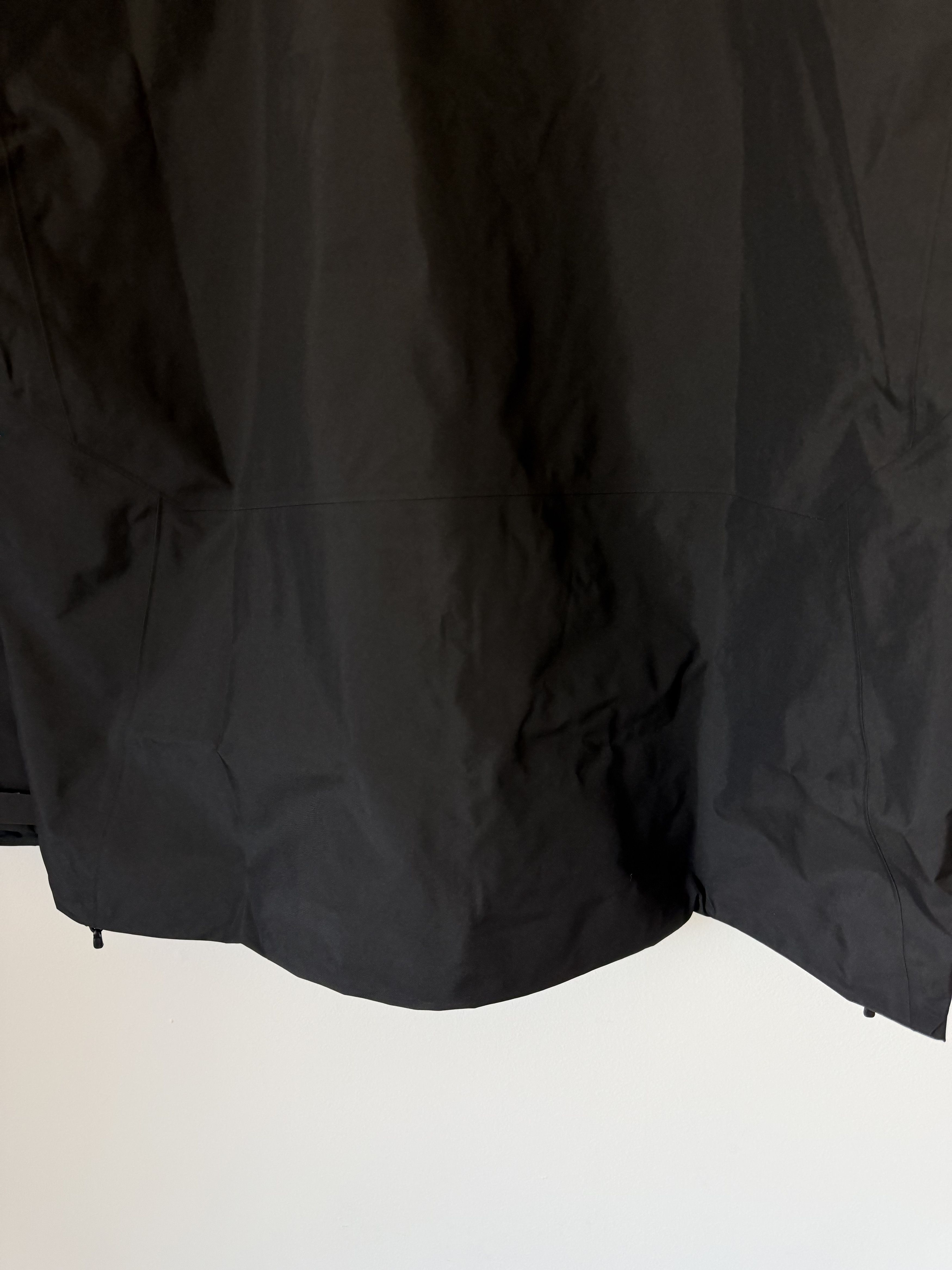 Arc'teryx Arc'Teryx Rush Shell Jacket in Black Size US XL / EU 56 / 4 - 7 Thumbnail