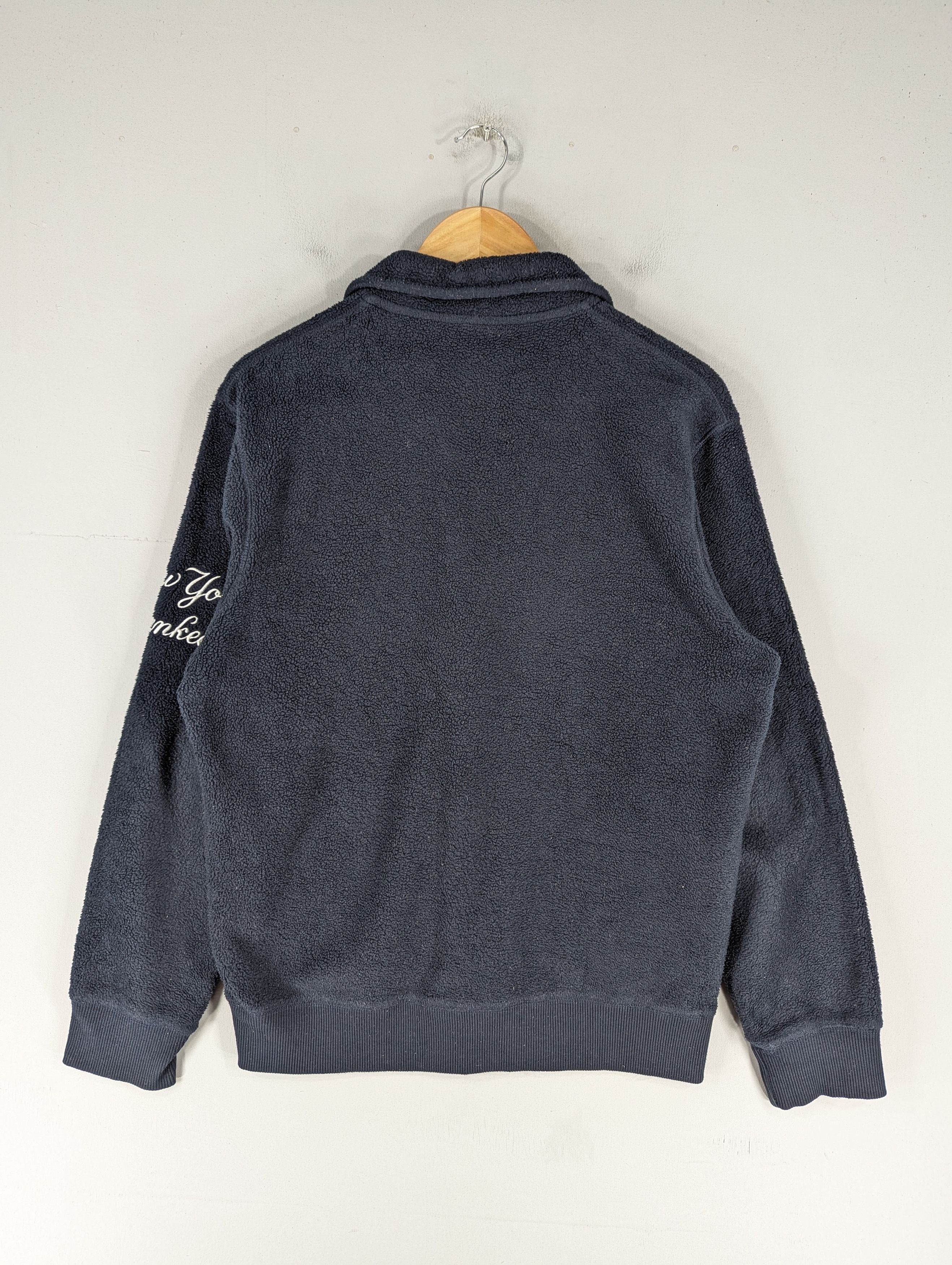 MLB × New York Yankees × Uniqlo MLB New York Yankees X Uniqlo Halfzip Fleece Jacket Size US L / EU 52-54 / 3 - 10 Thumbnail