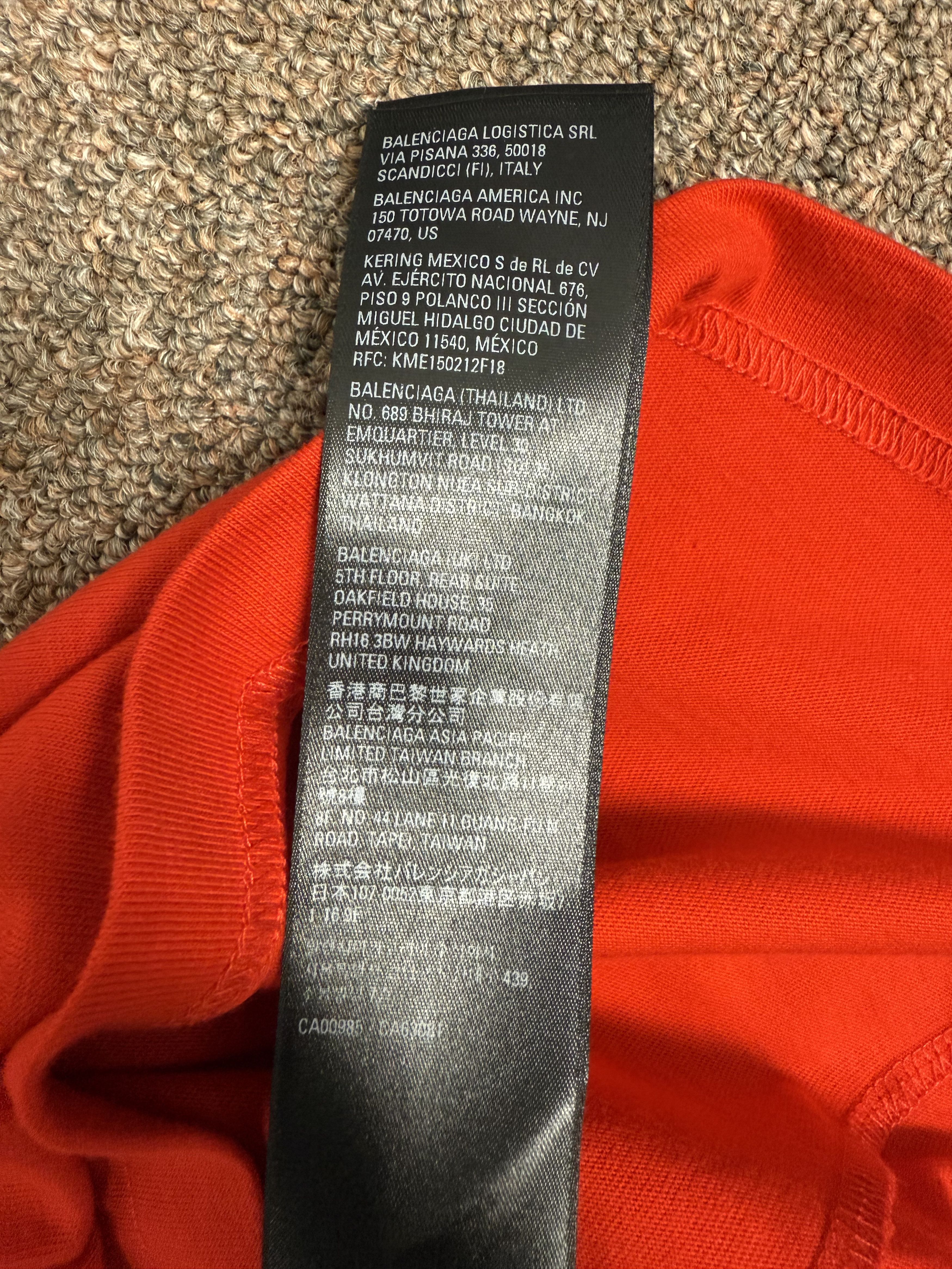 Balenciaga Balenciaga Political Campain Tee Size US S / EU 44-46 / 1 - 8 Thumbnail