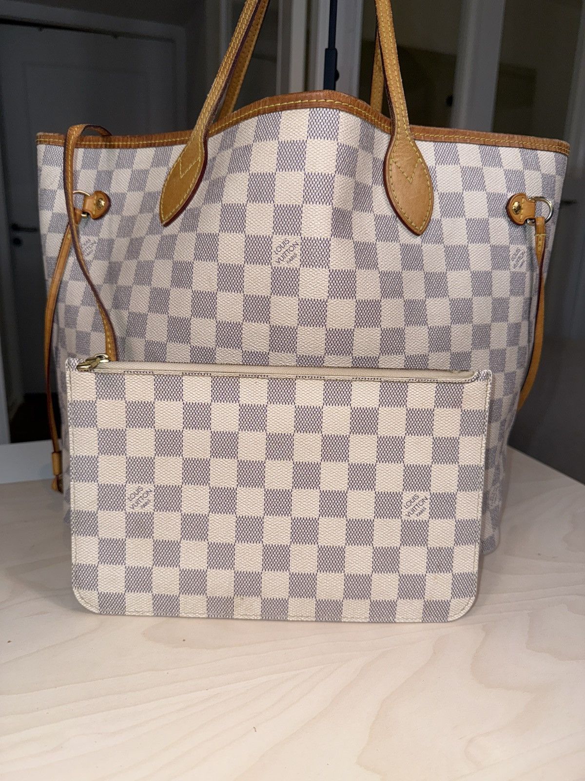 Louis Vuitton Louis Vuitton Neverfull Damier Azure MM Size ONE SIZE - 8 Thumbnail