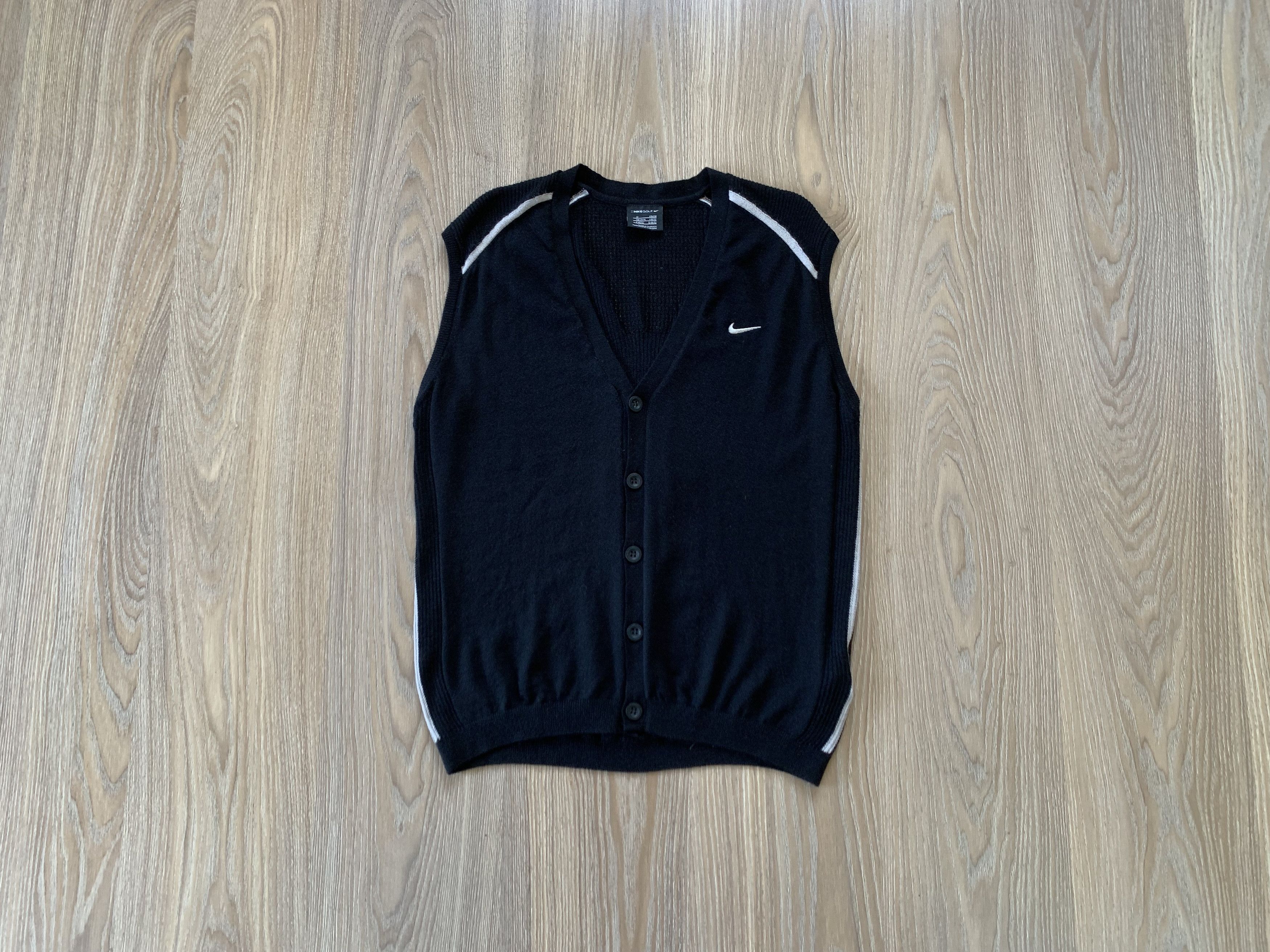 Nike × Vintage Nike Golf Wool Training Sleeveless Vest Size M / US 6-8 / IT 42-44 - 1 Thumbnail