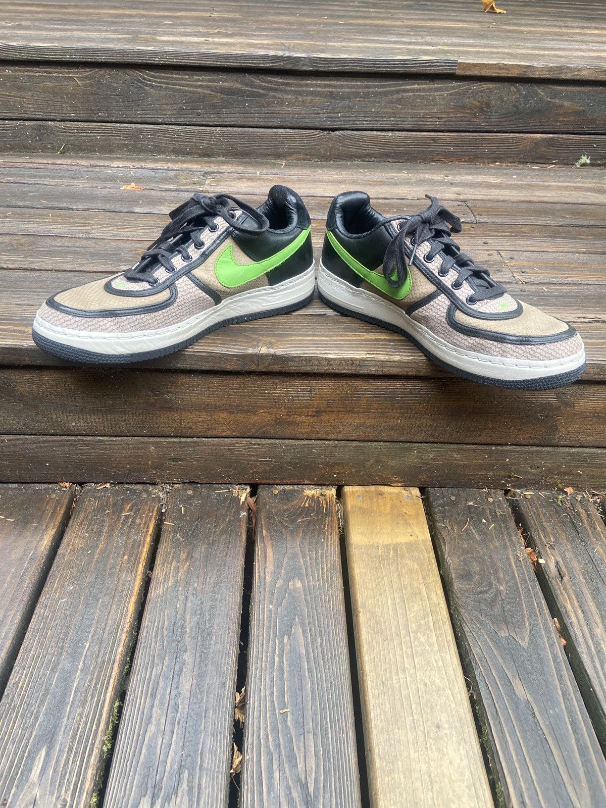 Nike × Undefeated Nike X Undefeated Air Force Ones 10 Size US 10 / EU 43 - 2 Thumbnail