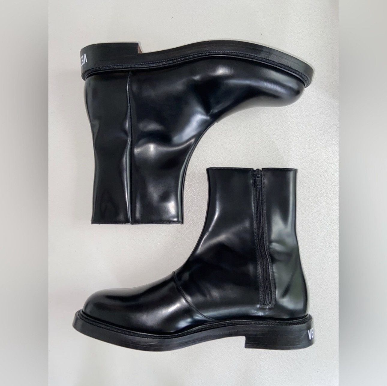 Church's × Vetements Vetements x Church’s Shannon Boot V size 9 NWT​​​ Size US 10.5 / IT 40.5 - 3 Thumbnail
