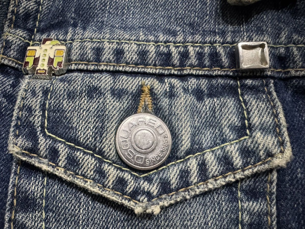 Dsquared2 Dsquared2 Embroidery Denim Jacket With Leather Collar Size M / US 6-8 / IT 42-44 - 7 Thumbnail