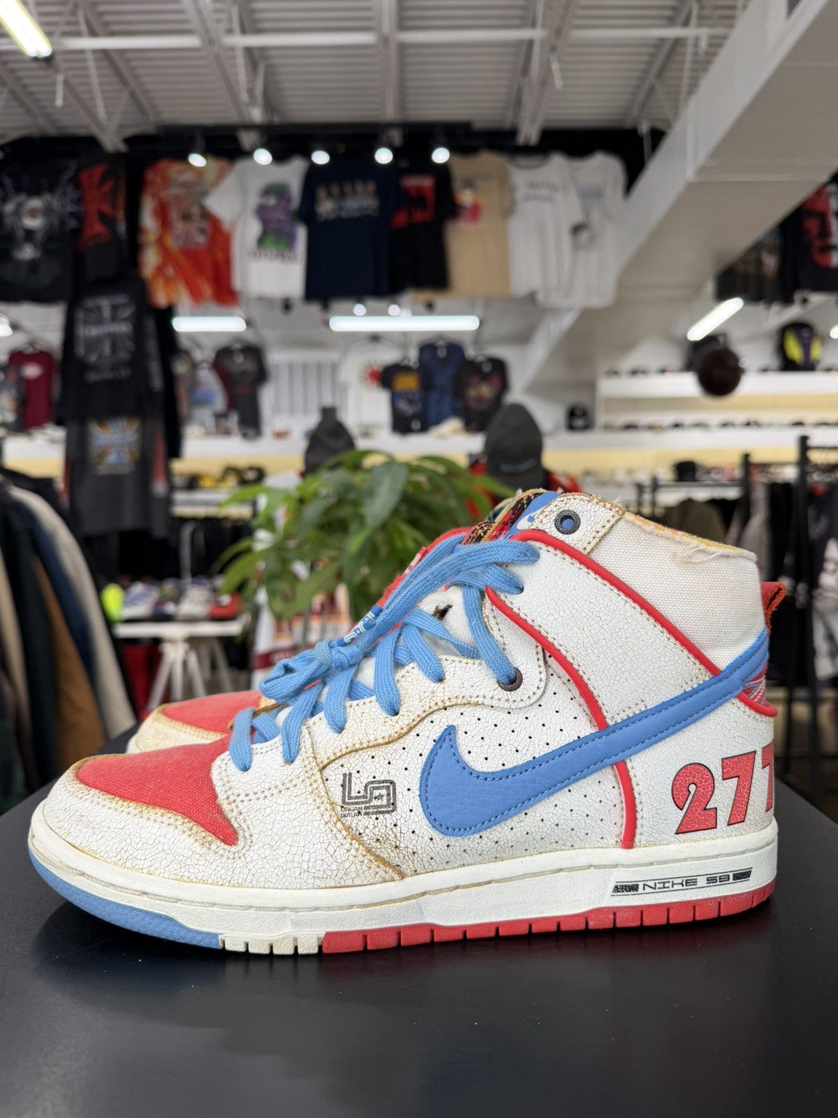 Nike Nike SB Dunk High Ishod Wair X Magnus Walker Size 9 (2021) Size US 9 / EU 42 - 7 Thumbnail