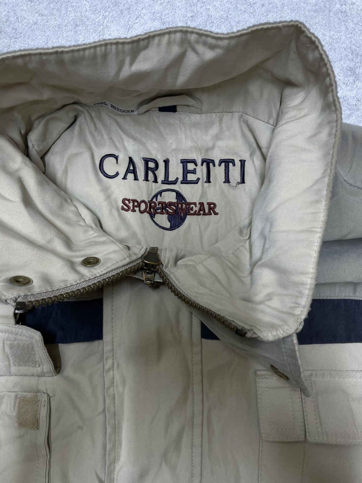 Vintage Utility Bomber Built Like Ski Gear, Styled For The Street Size US L / EU 52-54 / 3 - 7 Thumbnail