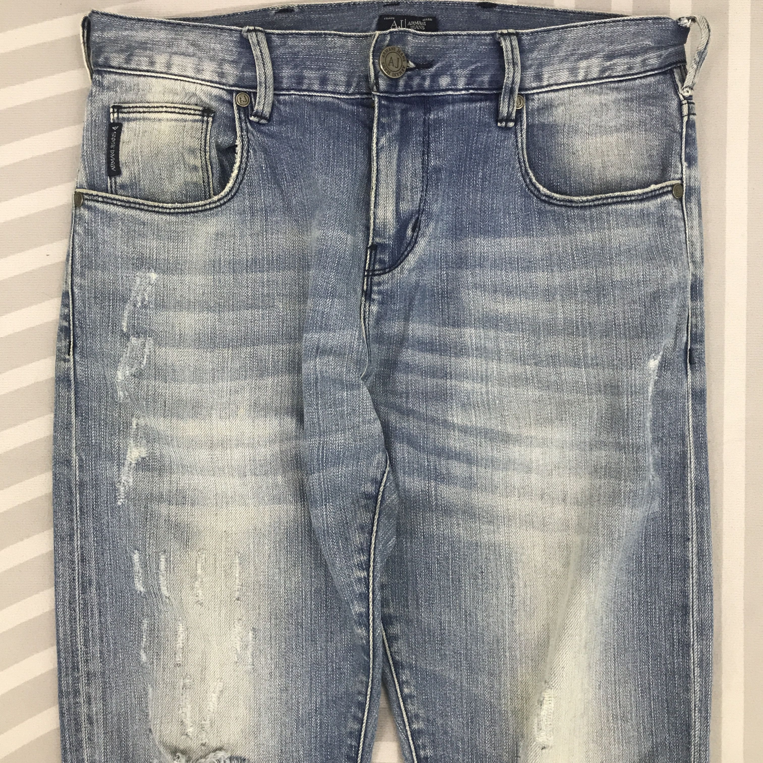Armani × Vintage Vintage Armani Jeans Distressed Denim Size US 28 / EU 44 - 2 Thumbnail