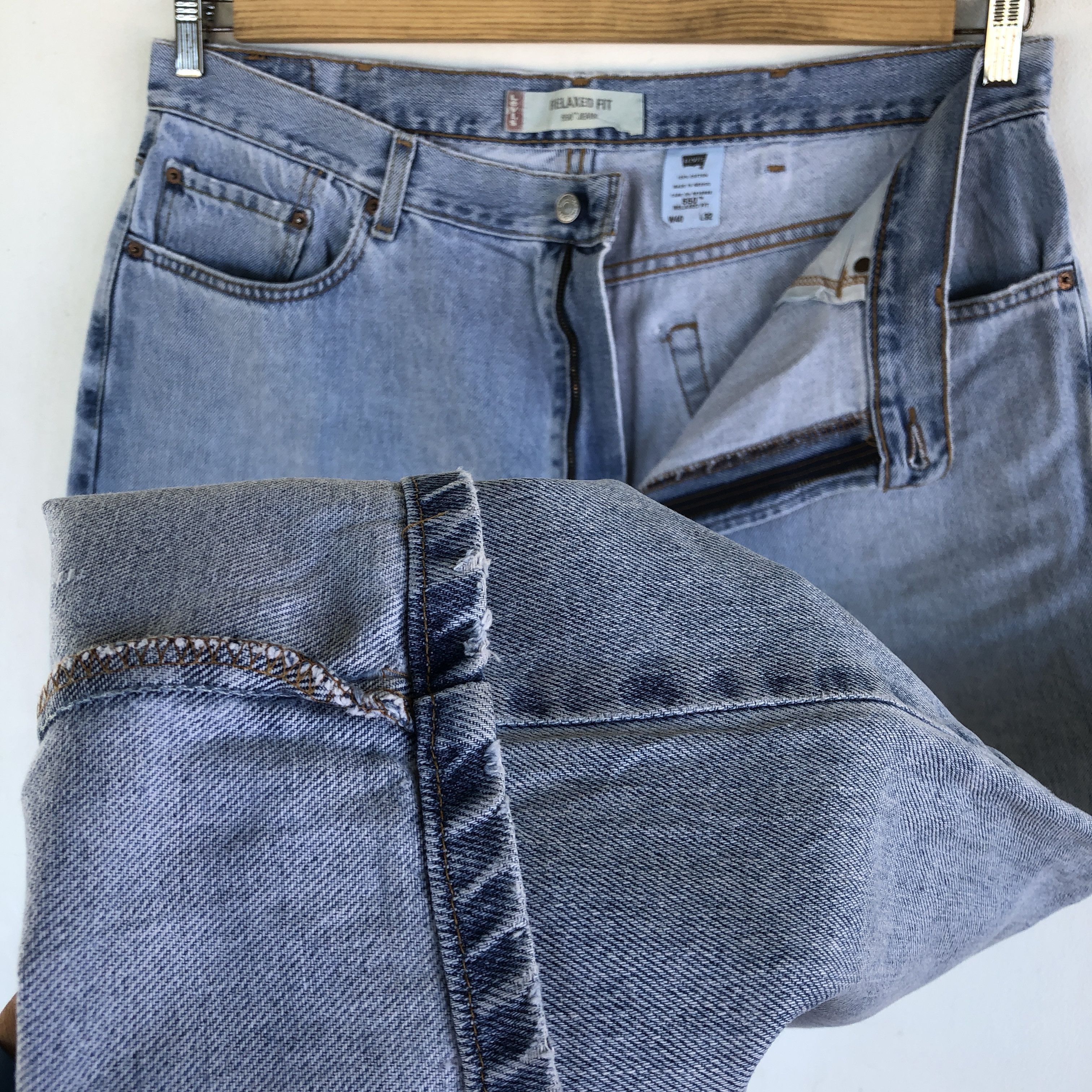 Levi's Vintage Light Wash Levi's Jeans Levi's 550 Denim Size US 38 / EU 54 - 8 Thumbnail