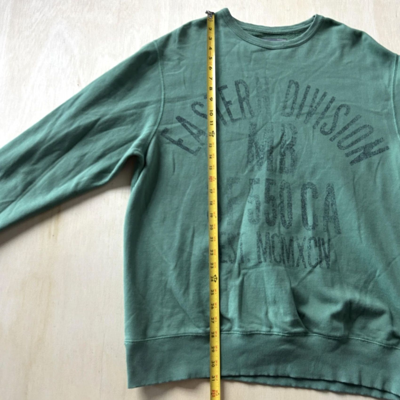 Old Navy VINTAGE Old Navy Sweatshirt Men XL Green Fleece Crewneck Eastern Division Graphic Print Size US XL / EU 56 / 4 - 5 Thumbnail