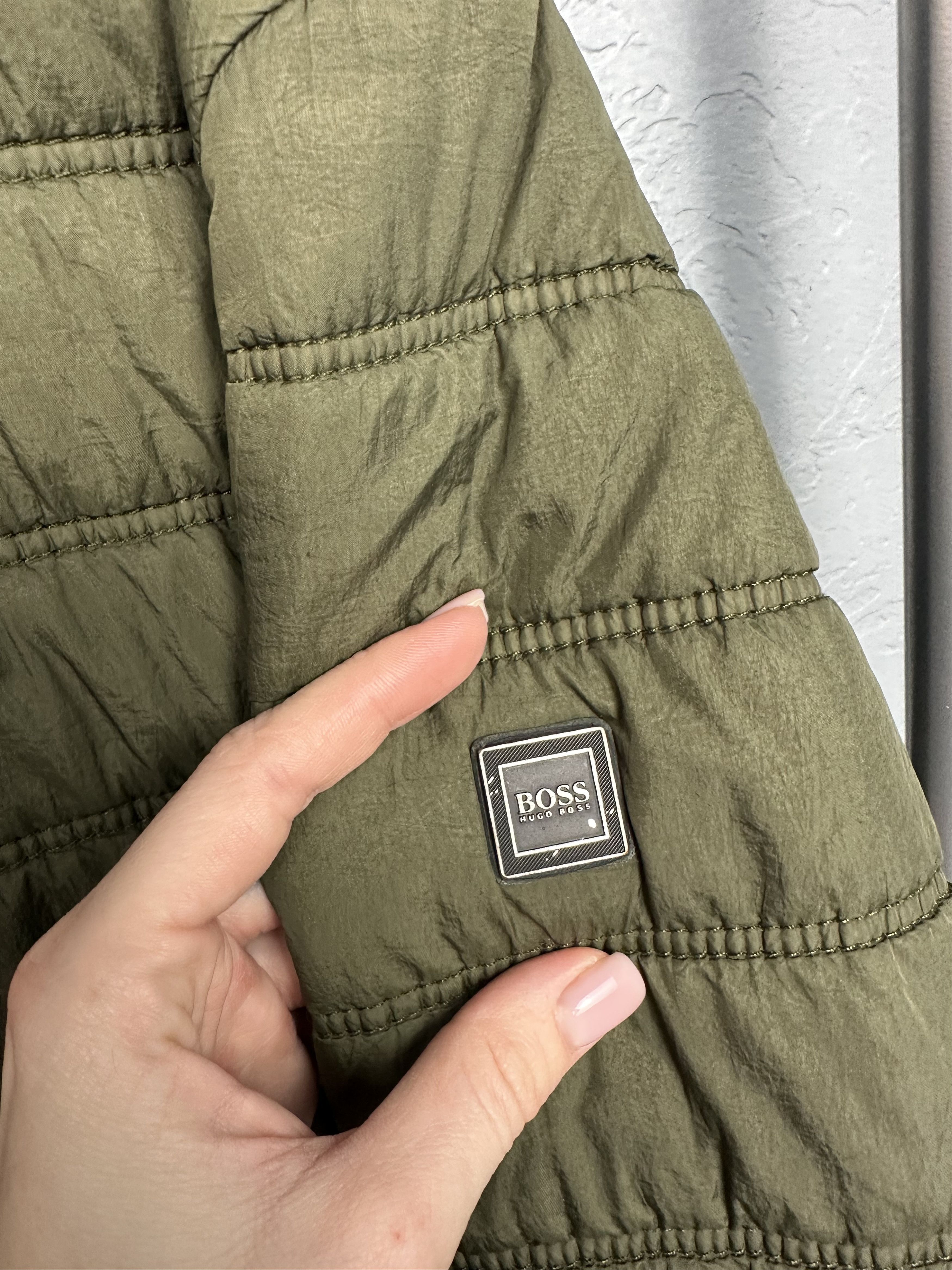 Hugo Boss Hugo Boss Mens Quilted Nylon Insulated Jacket Size US M / EU 48-50 / 2 - 5 Thumbnail