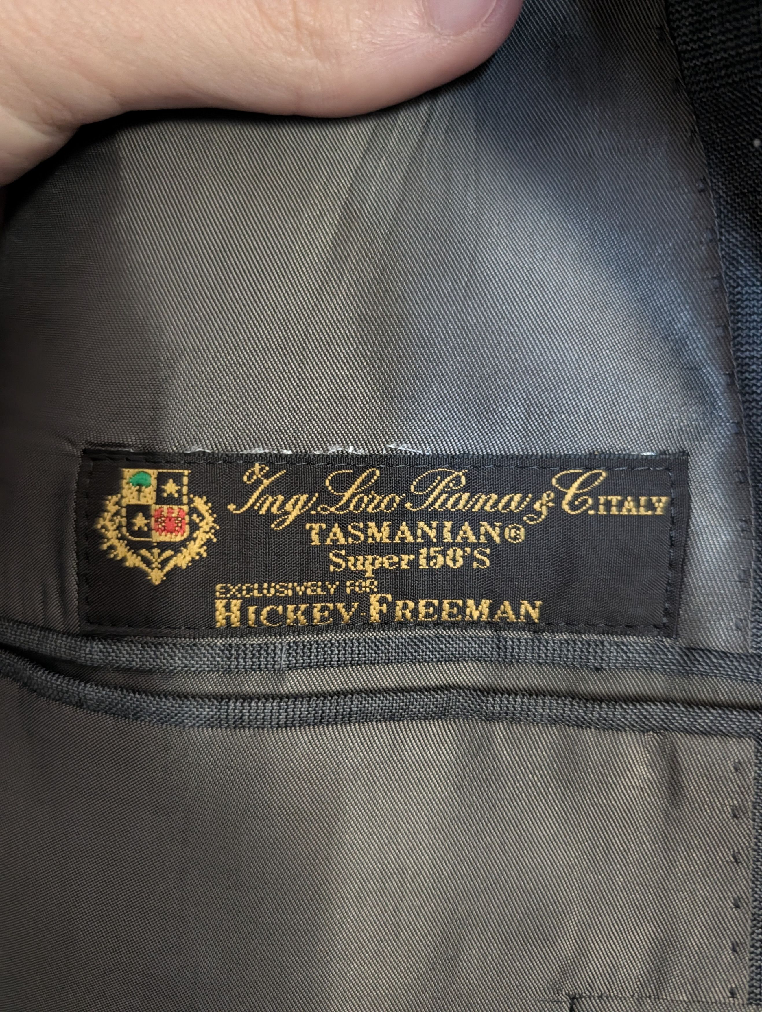 Hickey Freeman LORO PIANA 2pc Super 150s Worsted Wool gray suit Size 46R - 14 Thumbnail