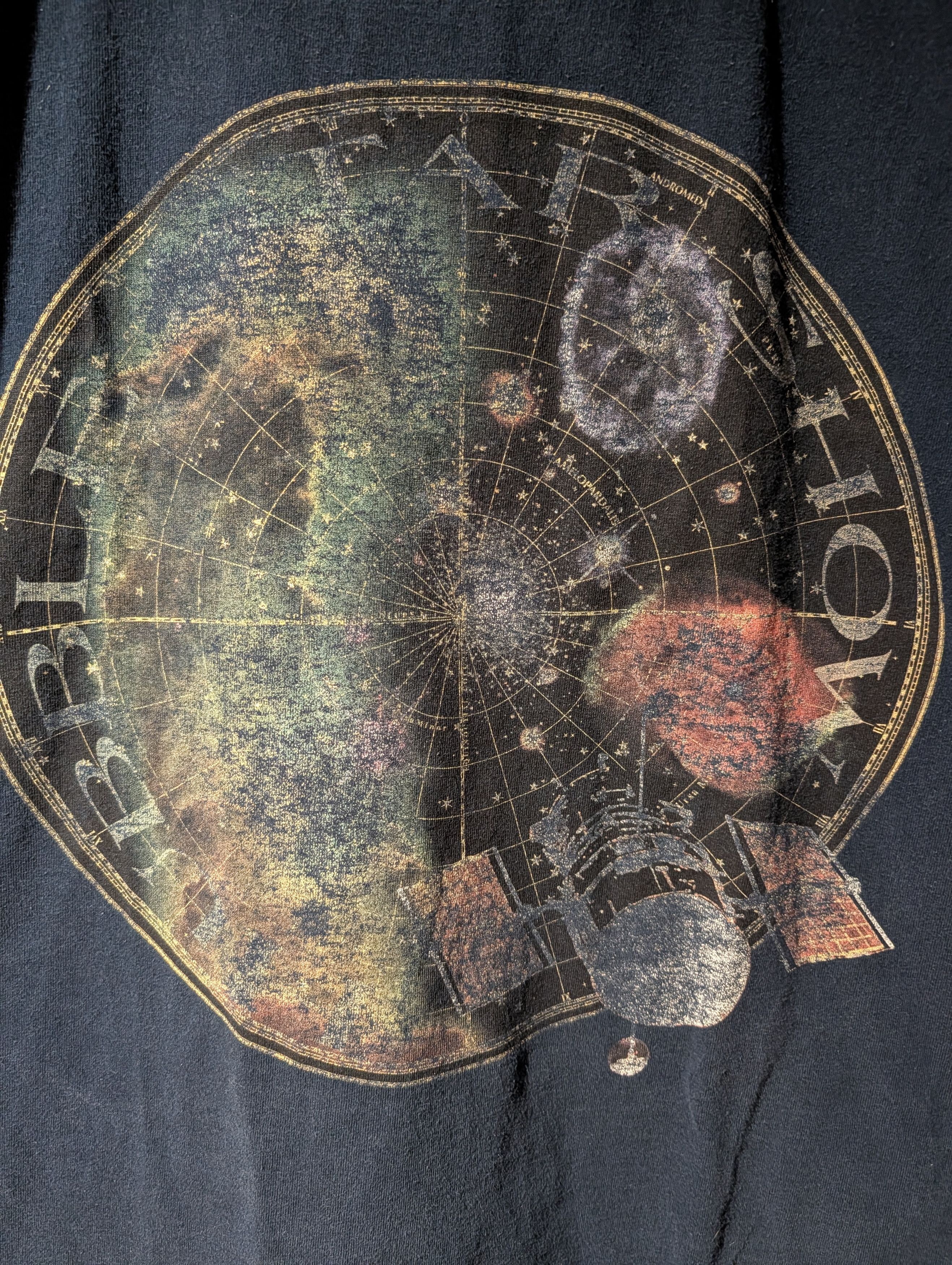 Arts & Science Vintage Hubble Star Show Space Telescope X-Large T-Shirt Size US XL / EU 56 / 4 - 2 Thumbnail