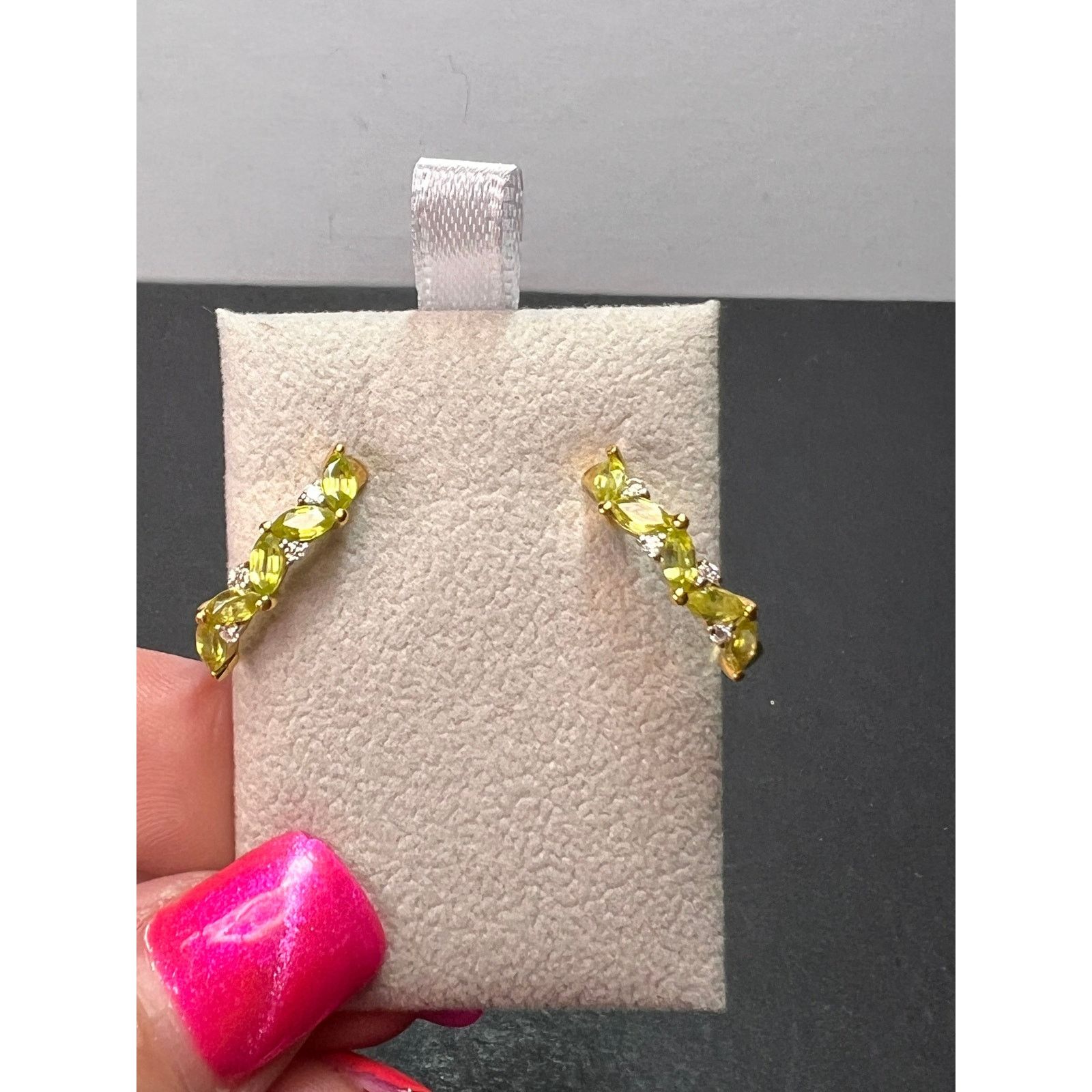 Other NEW Sphene moissanite j-hoop earrings in YG over 925 Size ONE SIZE - 2 Thumbnail