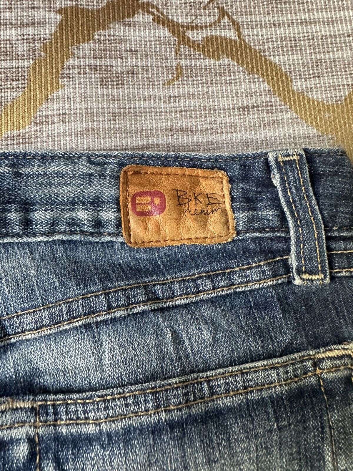 Japanese Brand FLARE Bike Denim Distressed Low Rise Jeans Size US 32 / EU 48 - 18 Thumbnail