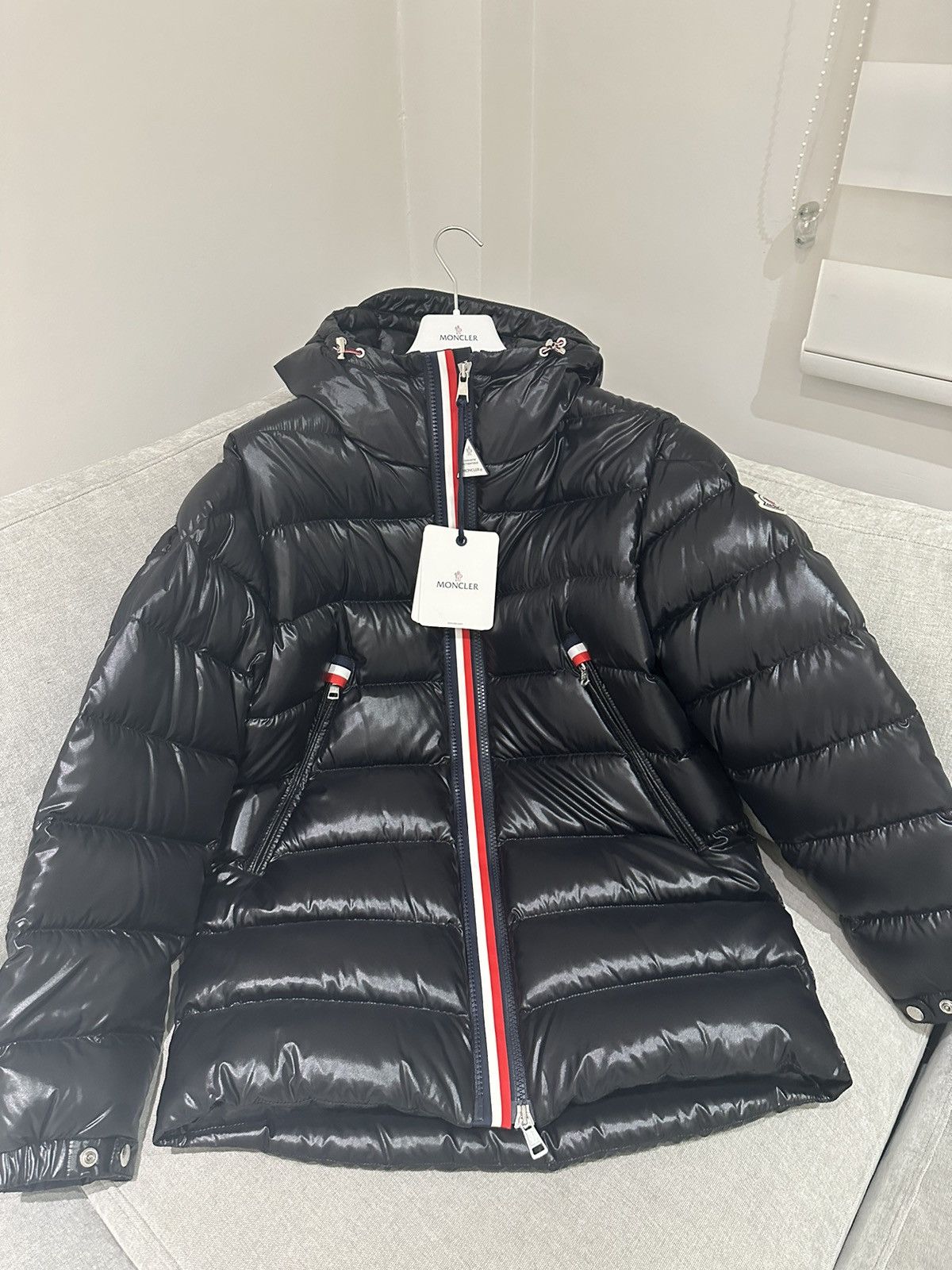 Moncler Moncler Black Courcillon Giubbotto Puffer jacket Size US M / EU 48-50 / 2 - 2 Thumbnail