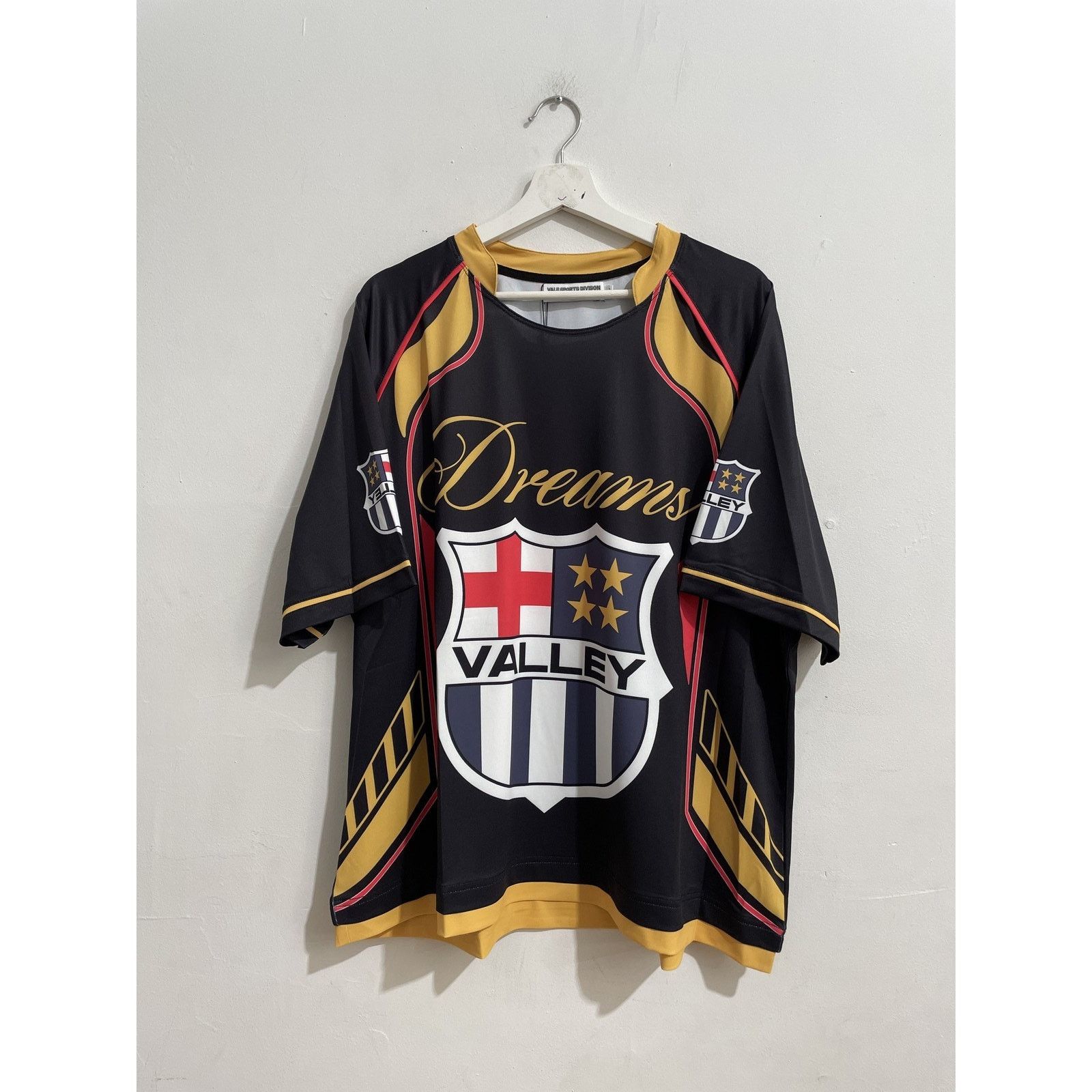 Vale VALE FOREVER DREAMS FUTBALL JERSEY SIZE XXL NEW Size US XXL / EU 58 / 5 - 1 Thumbnail