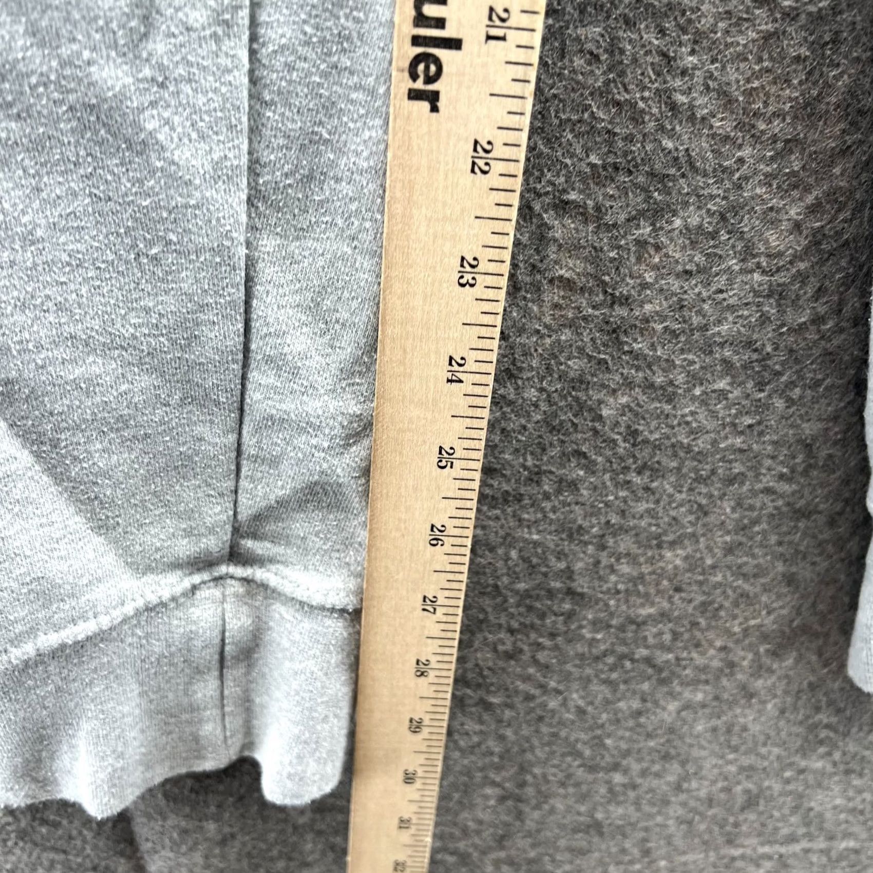 Champion Champion Joggers Women Large Gray Fleece Tapered Sweatpants Vtg Style Pants, Pockets, Regular Fit, Inseam 30 in, Fall/Winter/Spring/Summer, Women Size 36" / US 14 / IT 50 - 5 Thumbnail