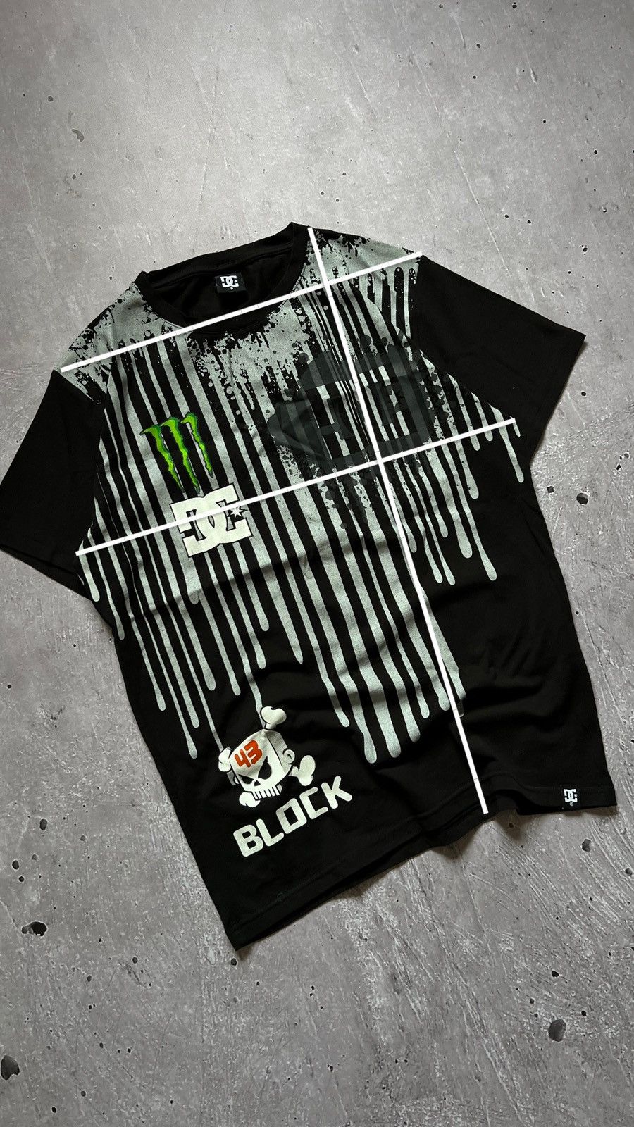 DC Very Rare T-Shirt From DC Size XL Actually M Y2K Hype Size US M / EU 48-50 / 2 - 12 Thumbnail