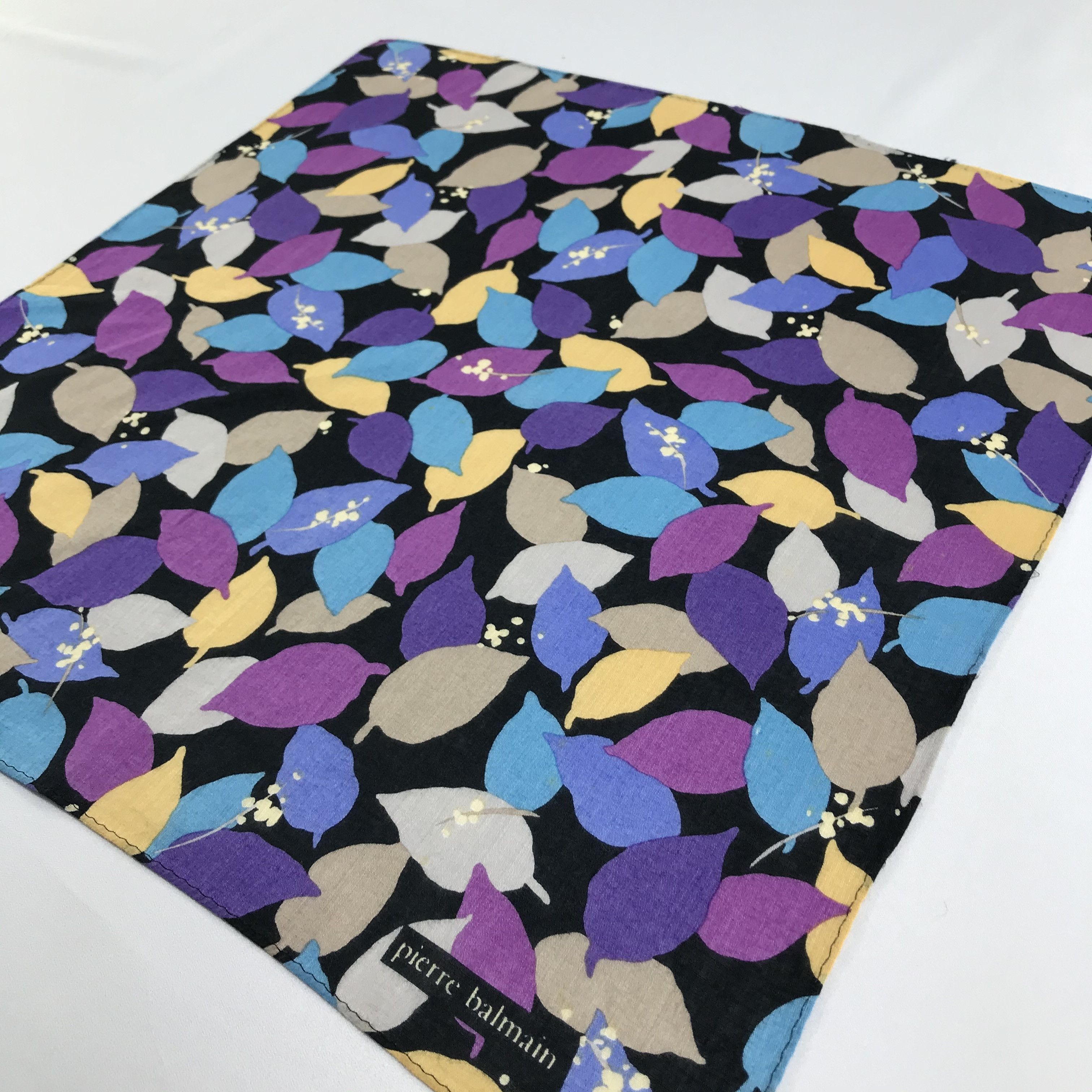 Pierre Balmain Pierre Balmain Handkerchief Neckerchief Bandana H1100 Size ONE SIZE - 4 Thumbnail