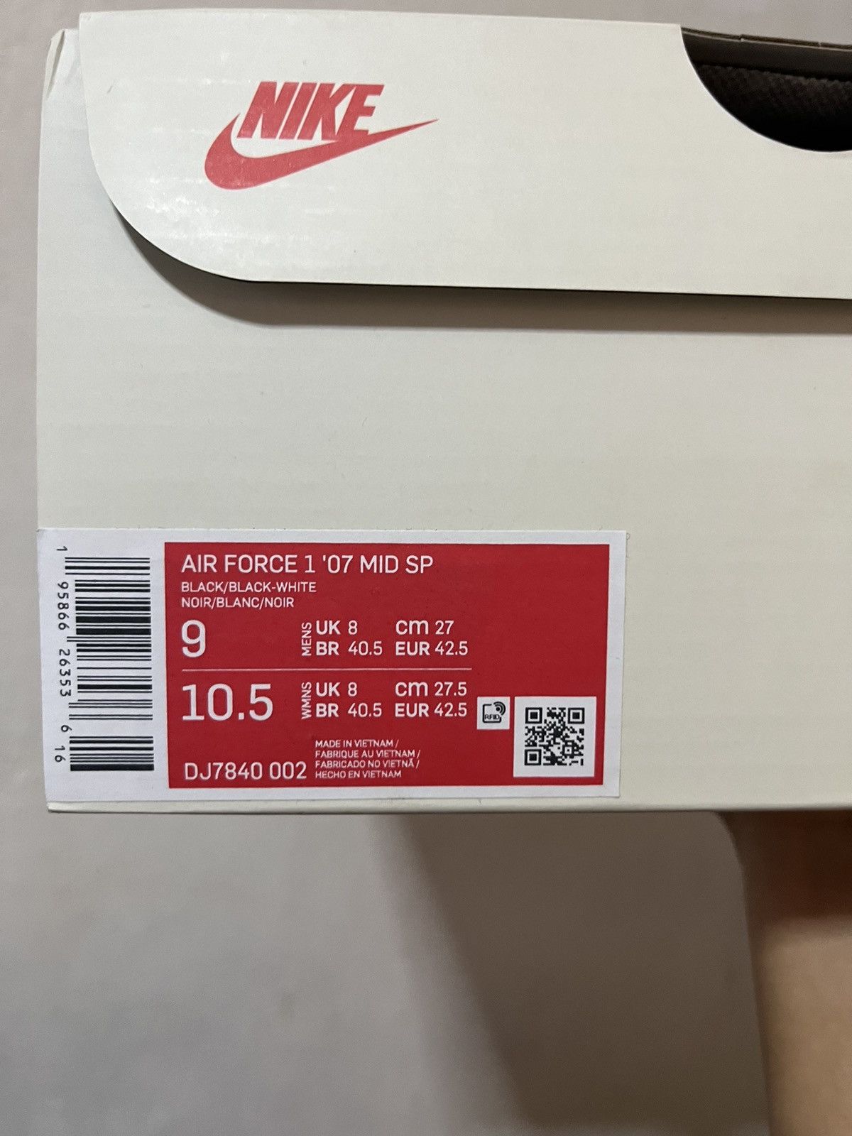 Nike Air Force 1 Mid x Stüssy