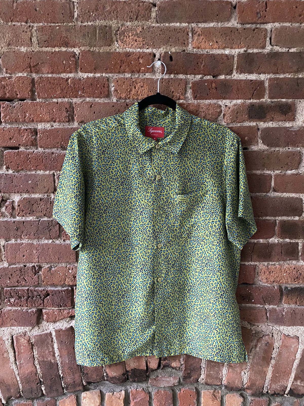 トップス Supreme Leopard Silk S/S Shirt Supreme Leopard Silk S S Shirt (SS22) - $158