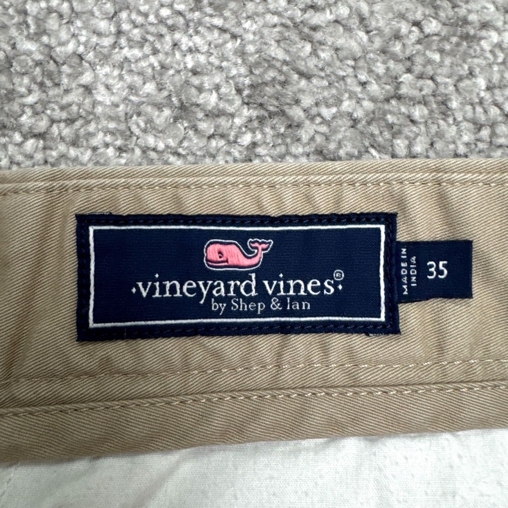 Vineyard Vines Vineyard Vines Shorts Mens 35 Khaki Brown Cotton Chino Flat Front Classic Preppy Size US 35 - 6 Thumbnail