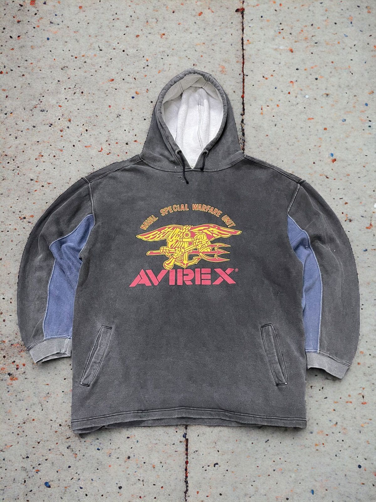Avirex Vintage Avirex Warfare Sun Faded Layered Hoodie Size US XL / EU 56 / 4 - 1 Thumbnail