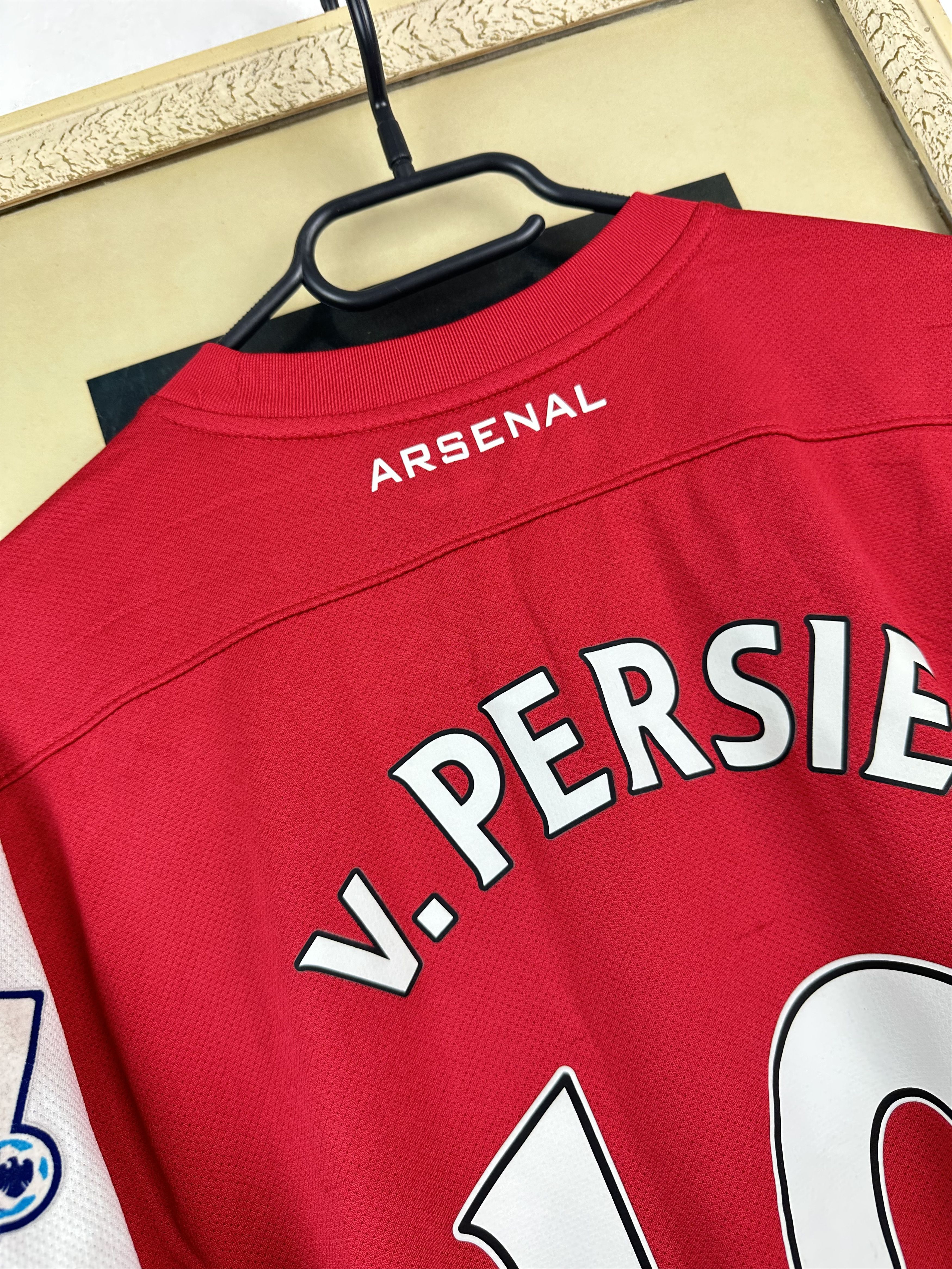Nike Arsenal football shirt 2011 Soccer #10 v. Persie Jersey Nike Size US L / EU 52-54 / 3 - 17 Thumbnail