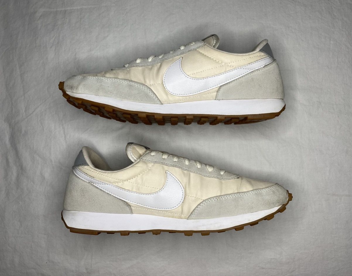 Nike Nike Daybreak Pale Ivory Gray Size 9 Shoes Sneakers Size US 9 / IT 39 - 1 Thumbnail