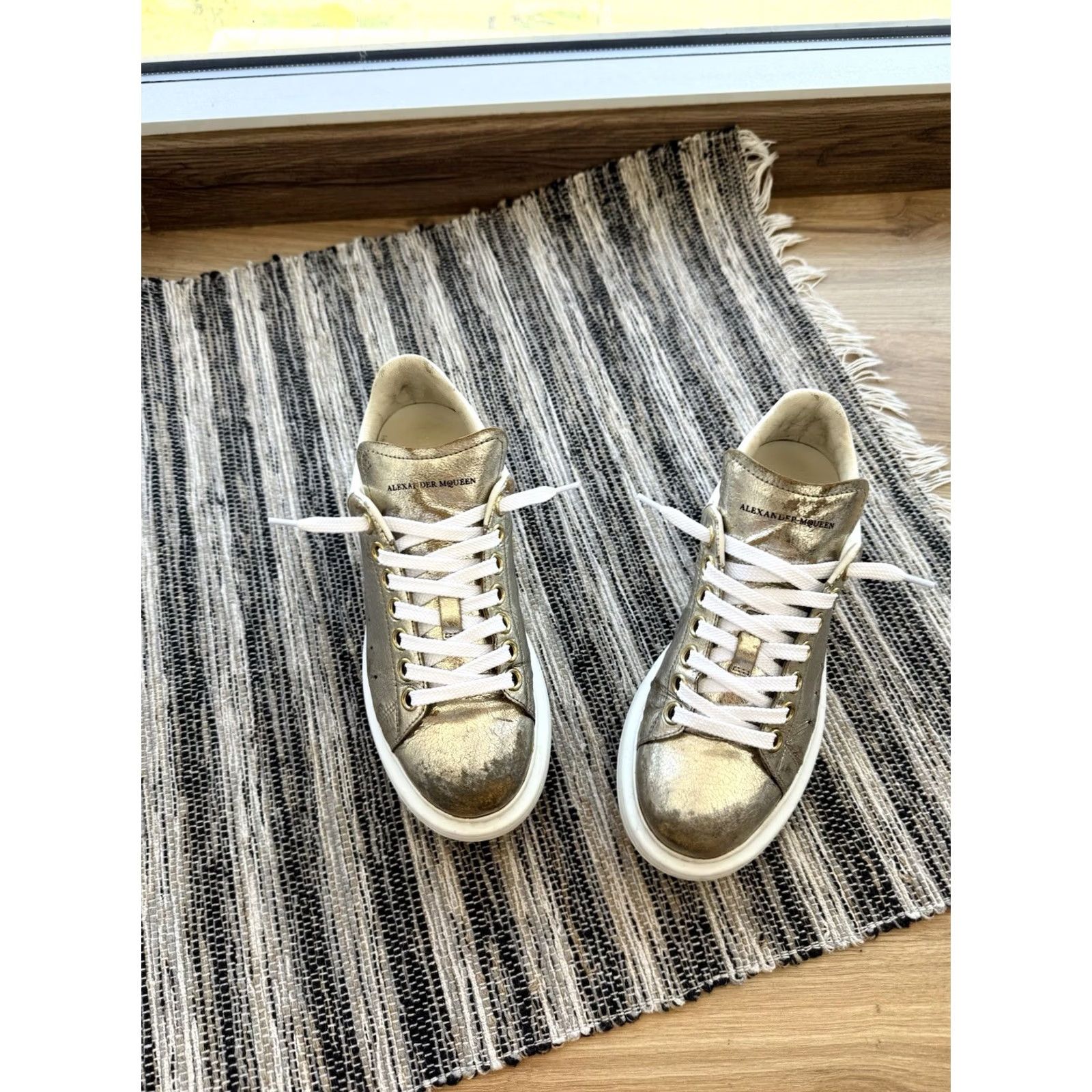Alexander McQueen ALEXANDER McQUEEN CLUNKY LEATHER SNEAKERS METALLIC USA 7 Pink Logo Vintage Women's Sneaker 90s Hip Hop Skull Stars Avant Garde Size US 7 / IT 37 - 3 Thumbnail