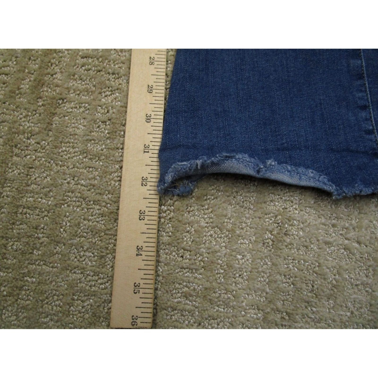 Vintage Judy Blue Jeans Women 30 High Rise Flared Bell Bottoms Light Wash Denim Stretch Pants Blue 5-Pocket Regular Fit Womens Size 30" / US 8 / IT 44 - 7 Thumbnail