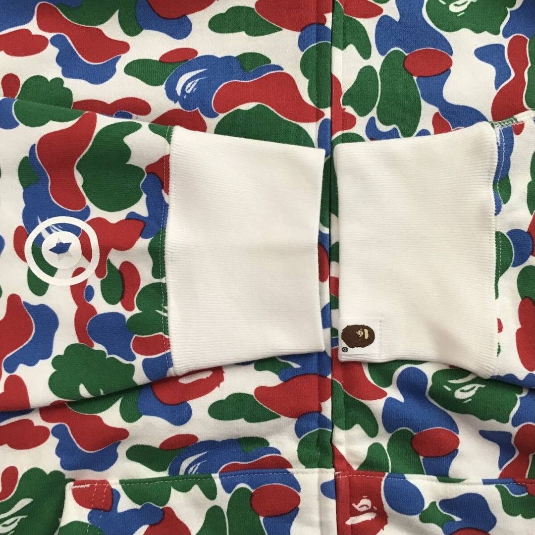 Bape 2024 🔥QINGDAO Store Camo🔥 BAPE shark full zip hoodie APE Size US XL / EU 56 / 4 - 7 Thumbnail