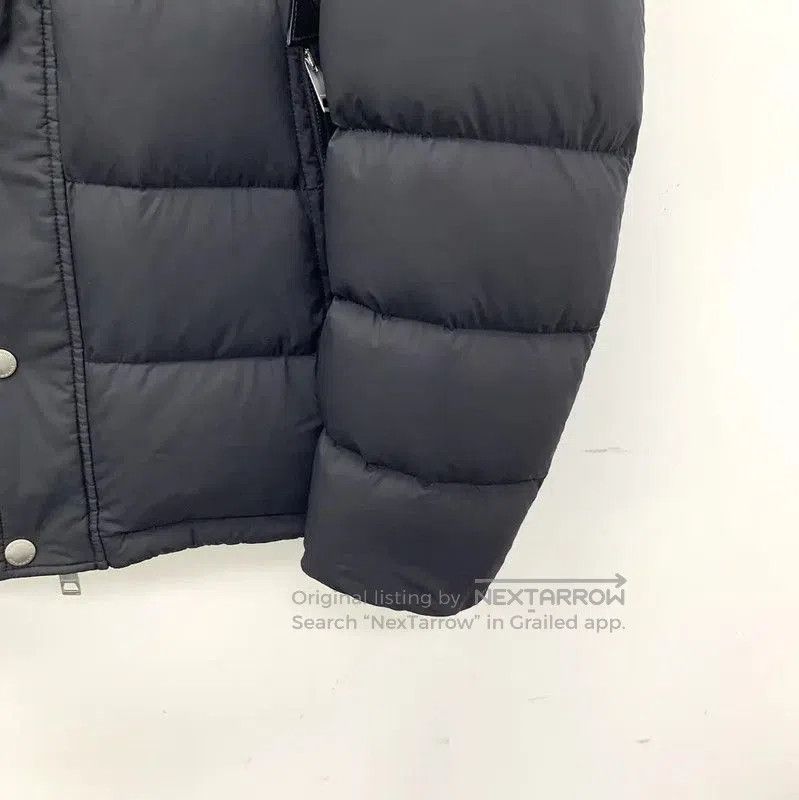 Burberry Burberry Men's Dark Blue Nylon Puffer Jacket. Size US L / EU 52-54 / 3 - 3 Thumbnail