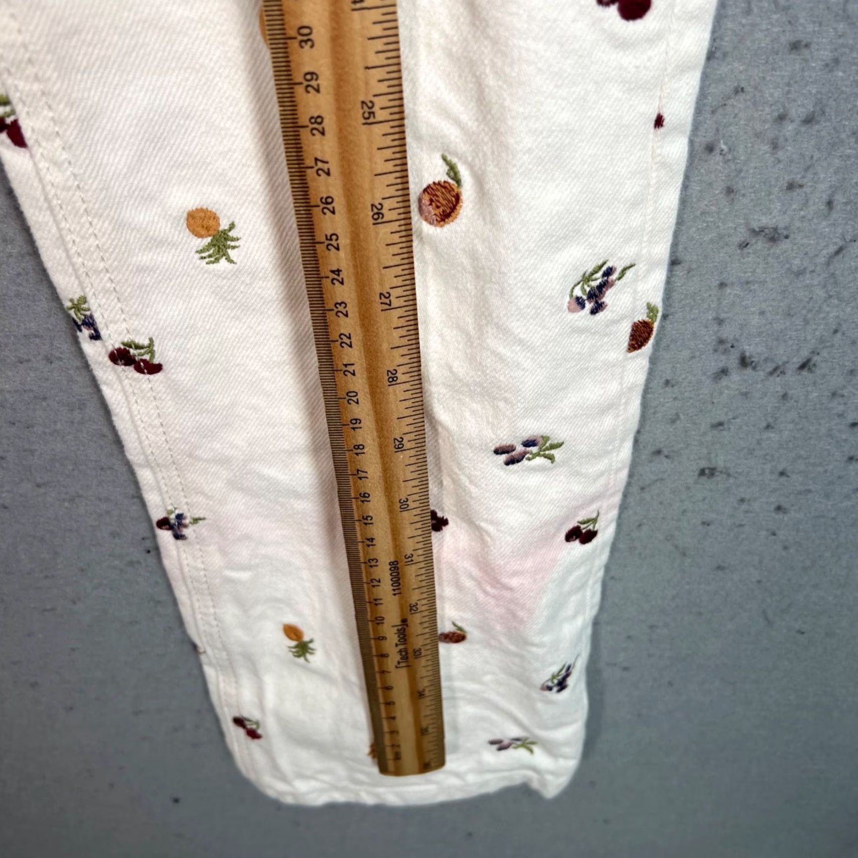Reformation Reformation Cynthia Jeans Women 23 White Denim High Rise Straight 5-Pocket Size 40" / US 18 - 7 Thumbnail