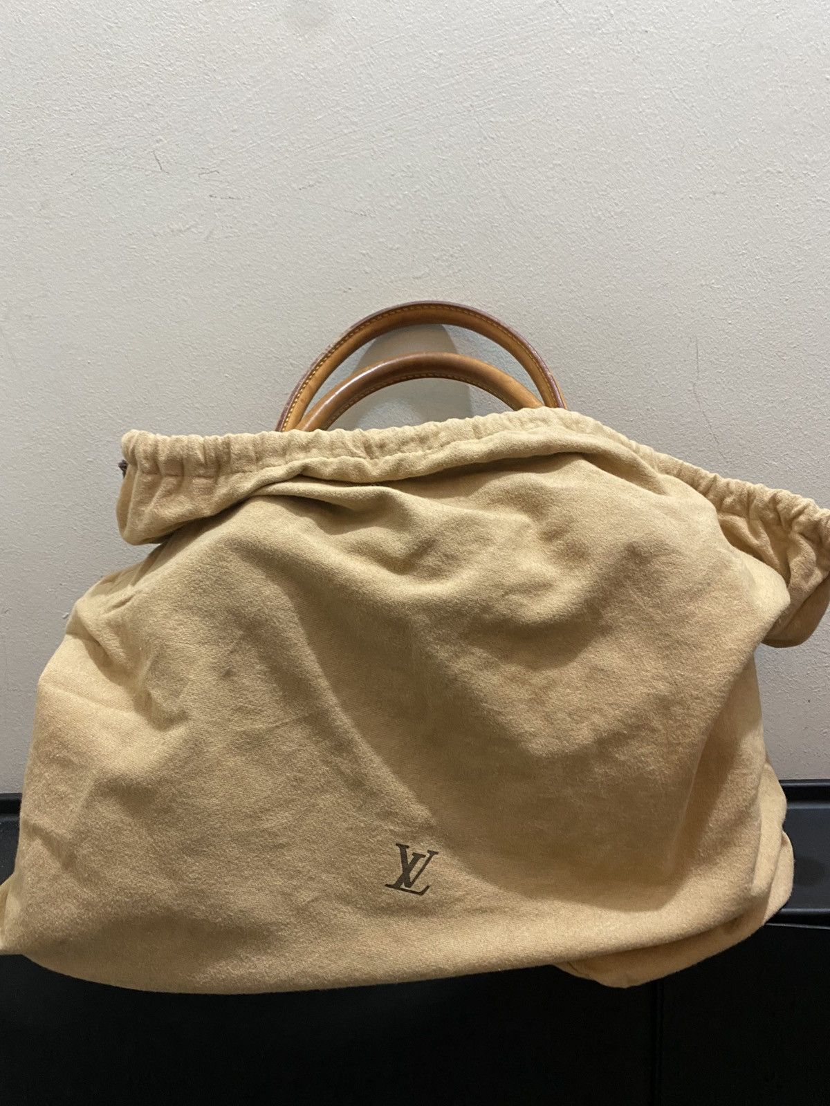 Louis Vuitton LOUIS VUITTON MANHATTAN LEATHER HANDBAG Size ONE SIZE - 13 Thumbnail