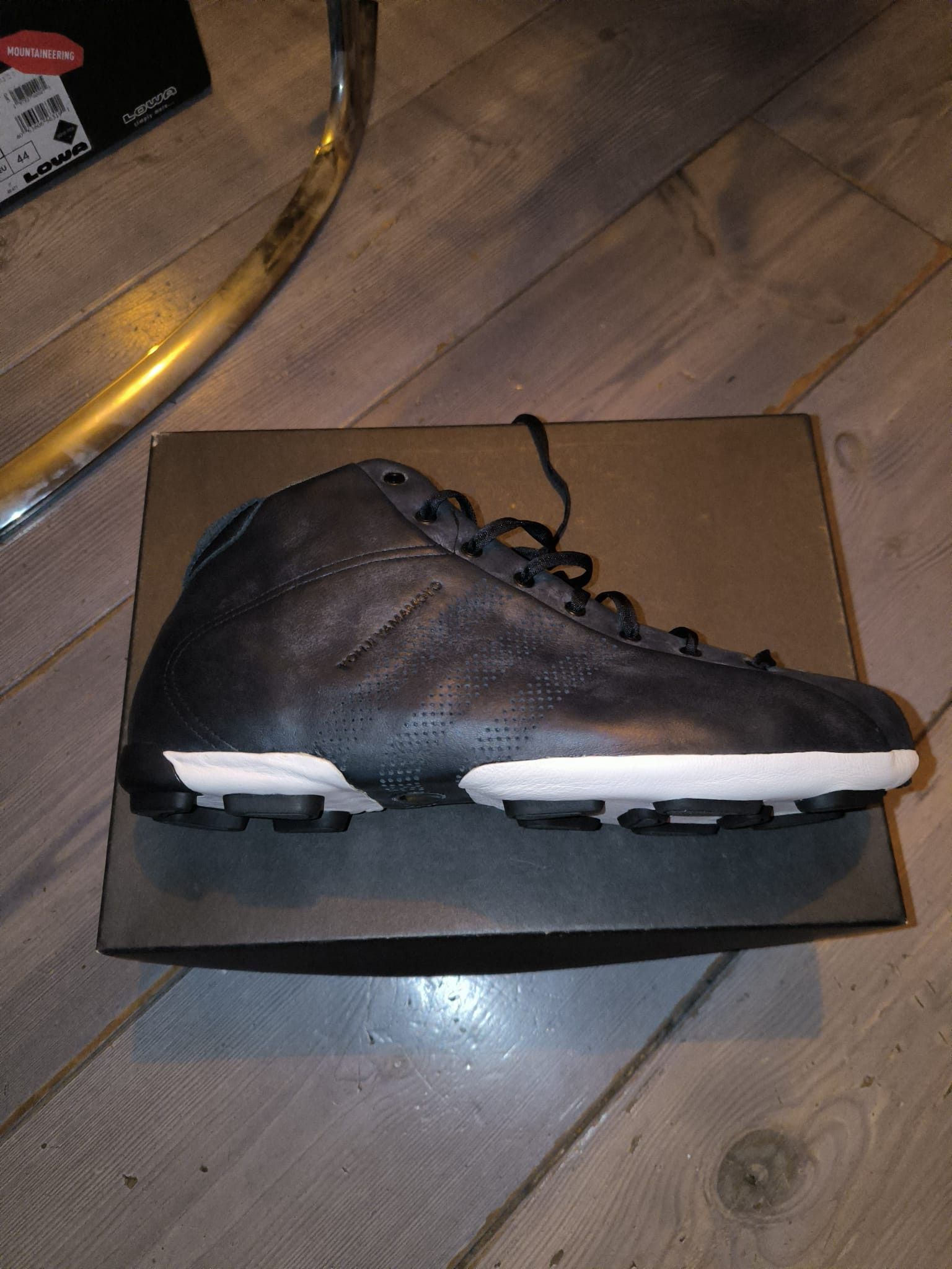 Adidas × Y-3 Adidas Y-3 Yohji Yamamoto Field Hi (Z07) Archive 2007 Size US 10 / EU 43 - 2 Thumbnail