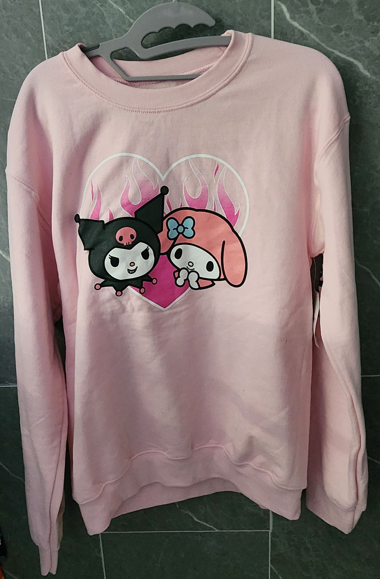 Other NWT Forever 21 Bioworld Sanrio My Melody Kuromi Sweater S Size S / US 4 / IT 40 - 1 Thumbnail