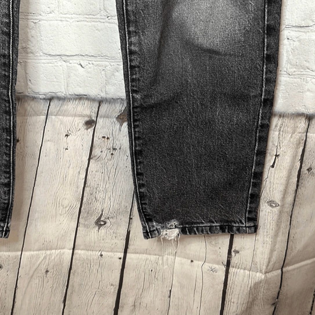 Good American Good American Womens Jeans Distressed Black 8 Regular Gray 29 Straight Anthology? Size 30" / US 8 / IT 44 - 6 Thumbnail