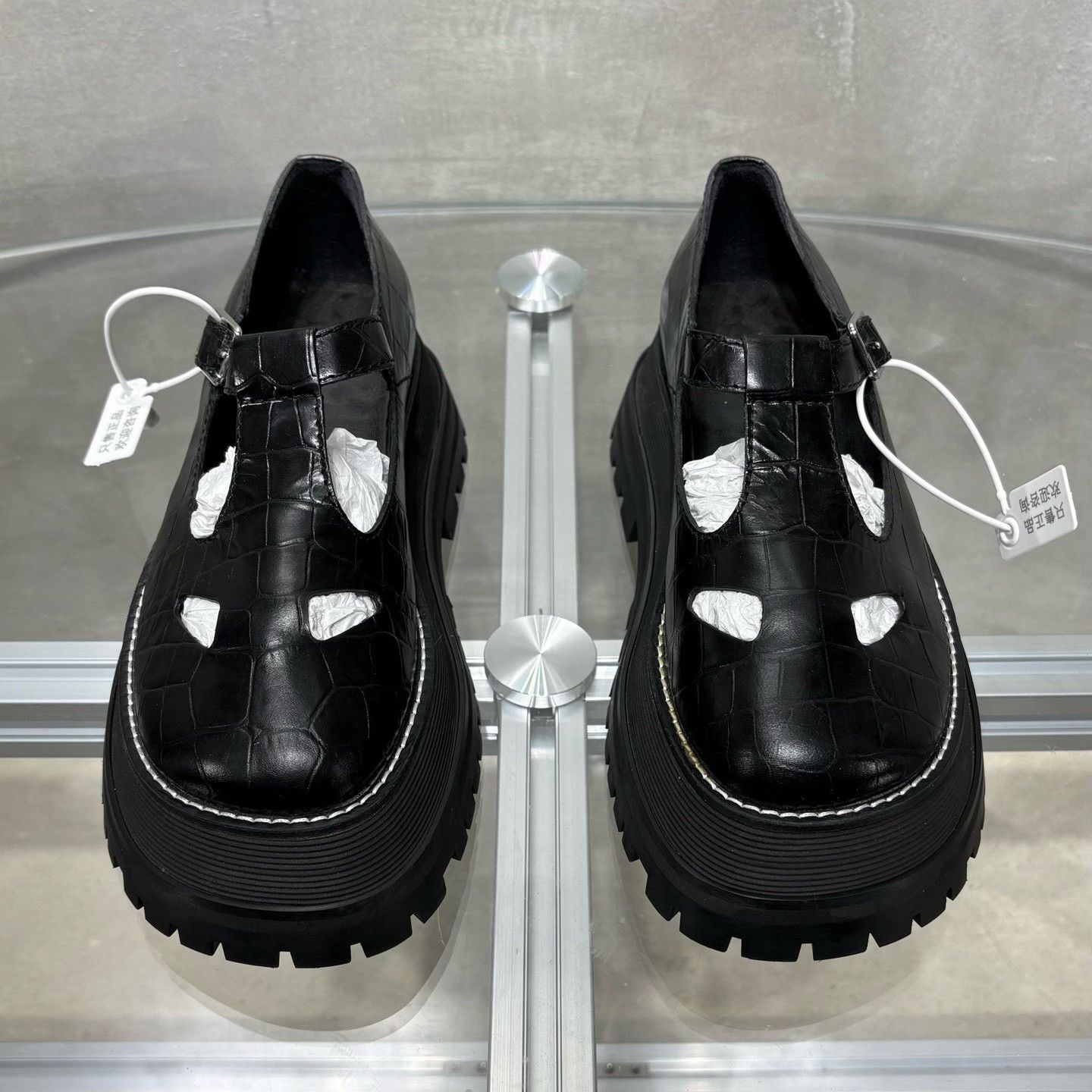 Burberry Burberry Black Sandals it_37 Women Size US 7 / IT 37 - 1 Thumbnail