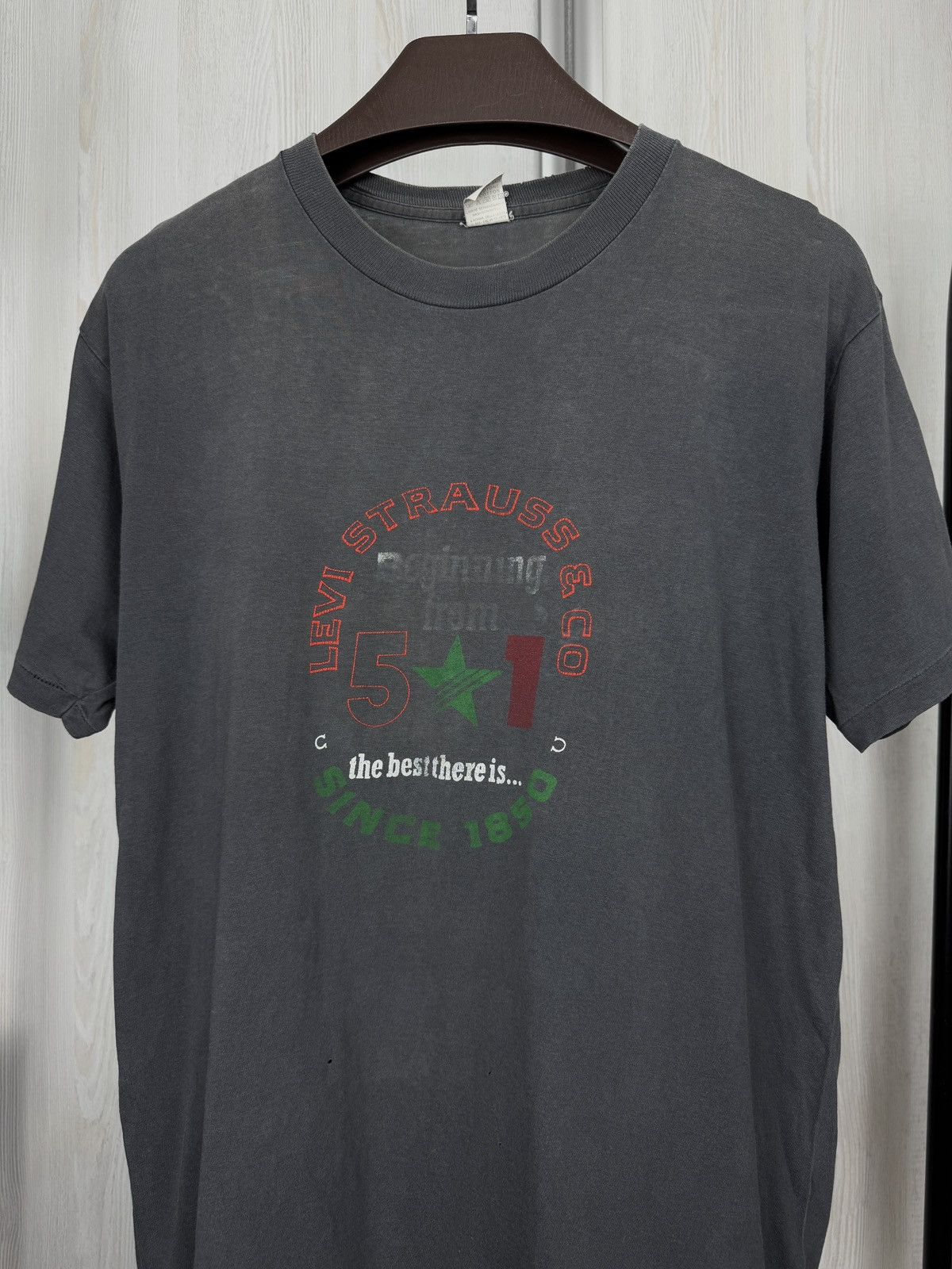Levi's Vintage Clothing Levi's 90s Black Faded big logo Graphic Tee Shirt Size US M / EU 48-50 / 2 - 3 Thumbnail