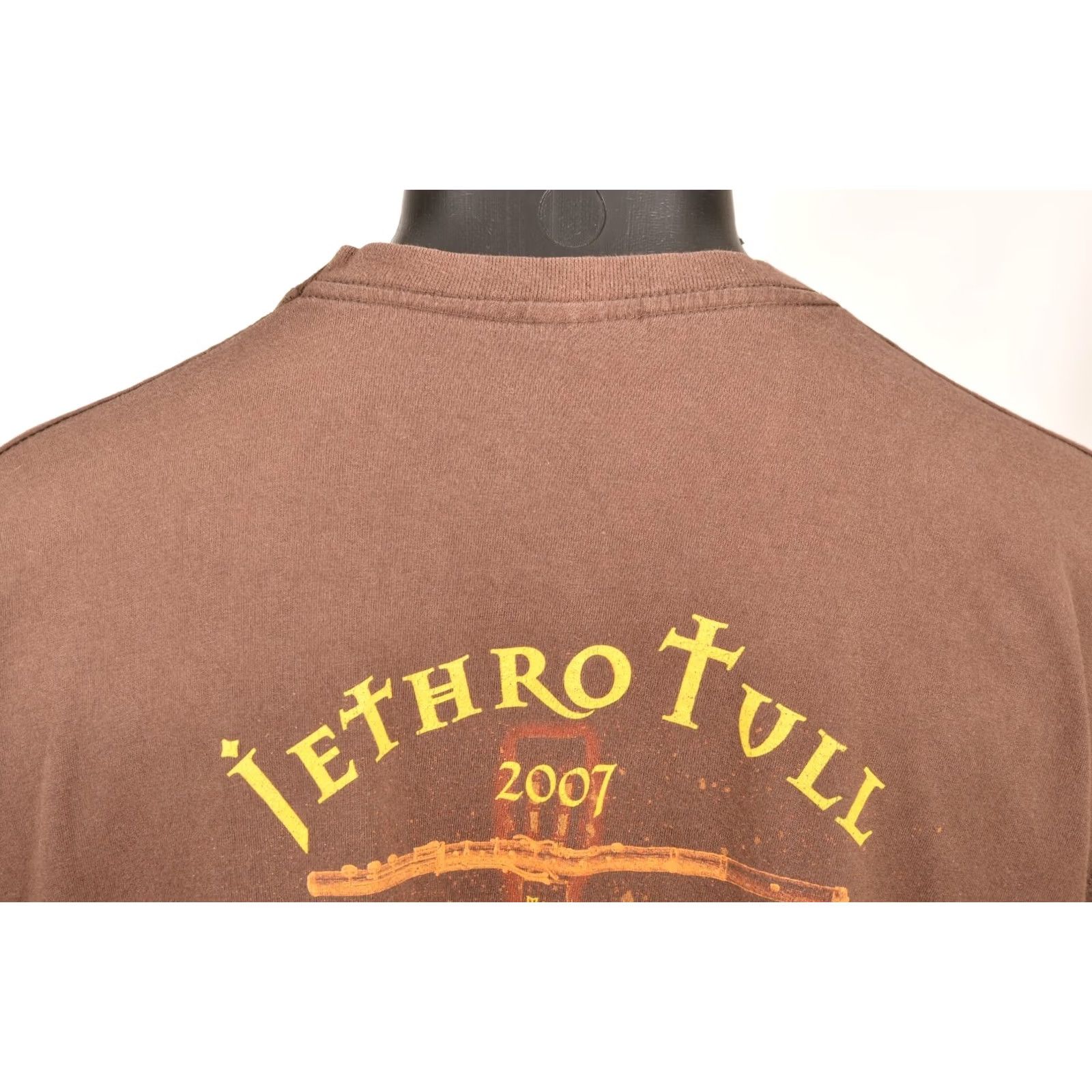 Fruit Of The Loom DDP Fruit of the Loom Jethro Tull Vintage 2007 Europe Tour T-Shirt Tee XL Mens Brown Size US XL / EU 56 / 4 - 5 Thumbnail