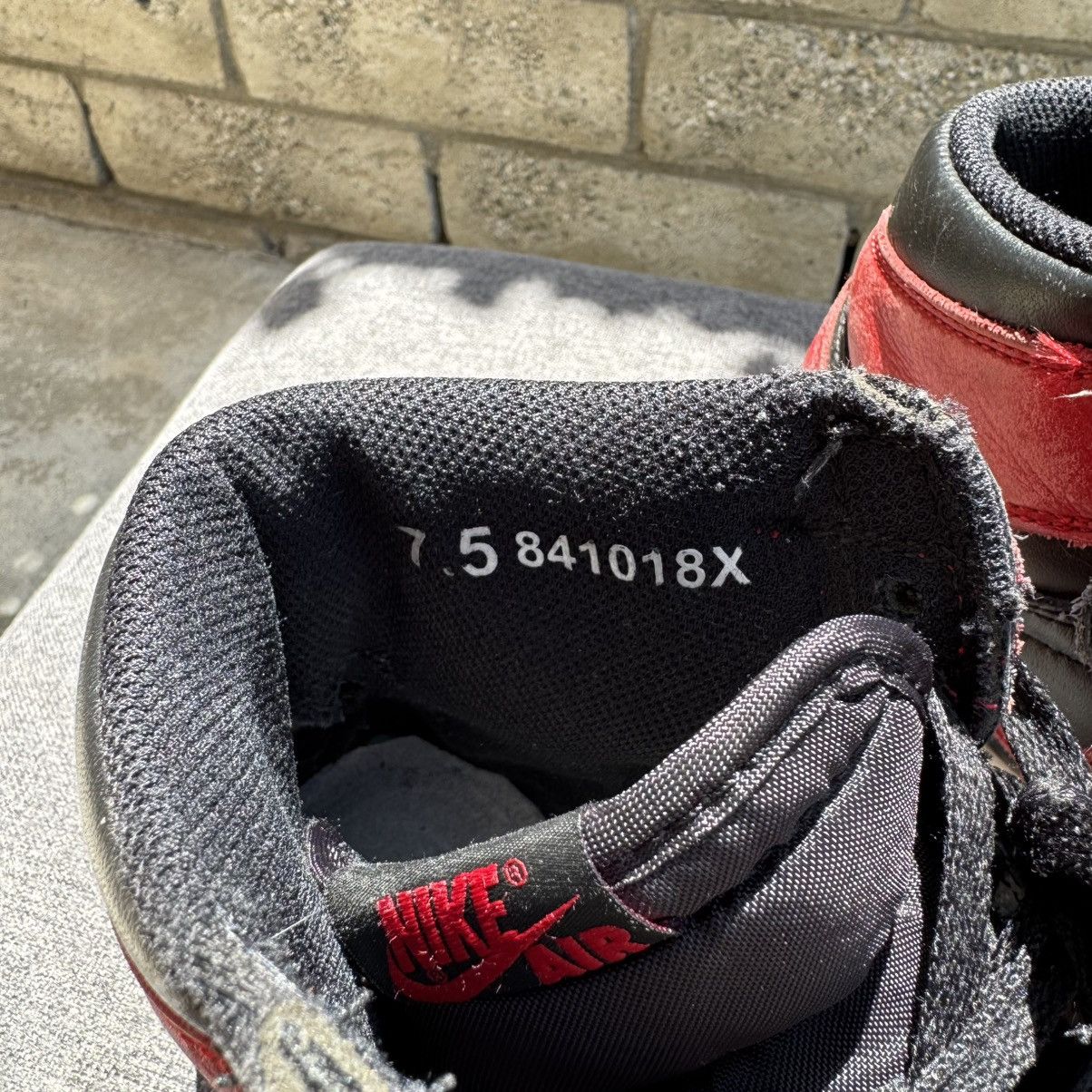 Air Jordan 1 retro high OG ‘banned’ 2016