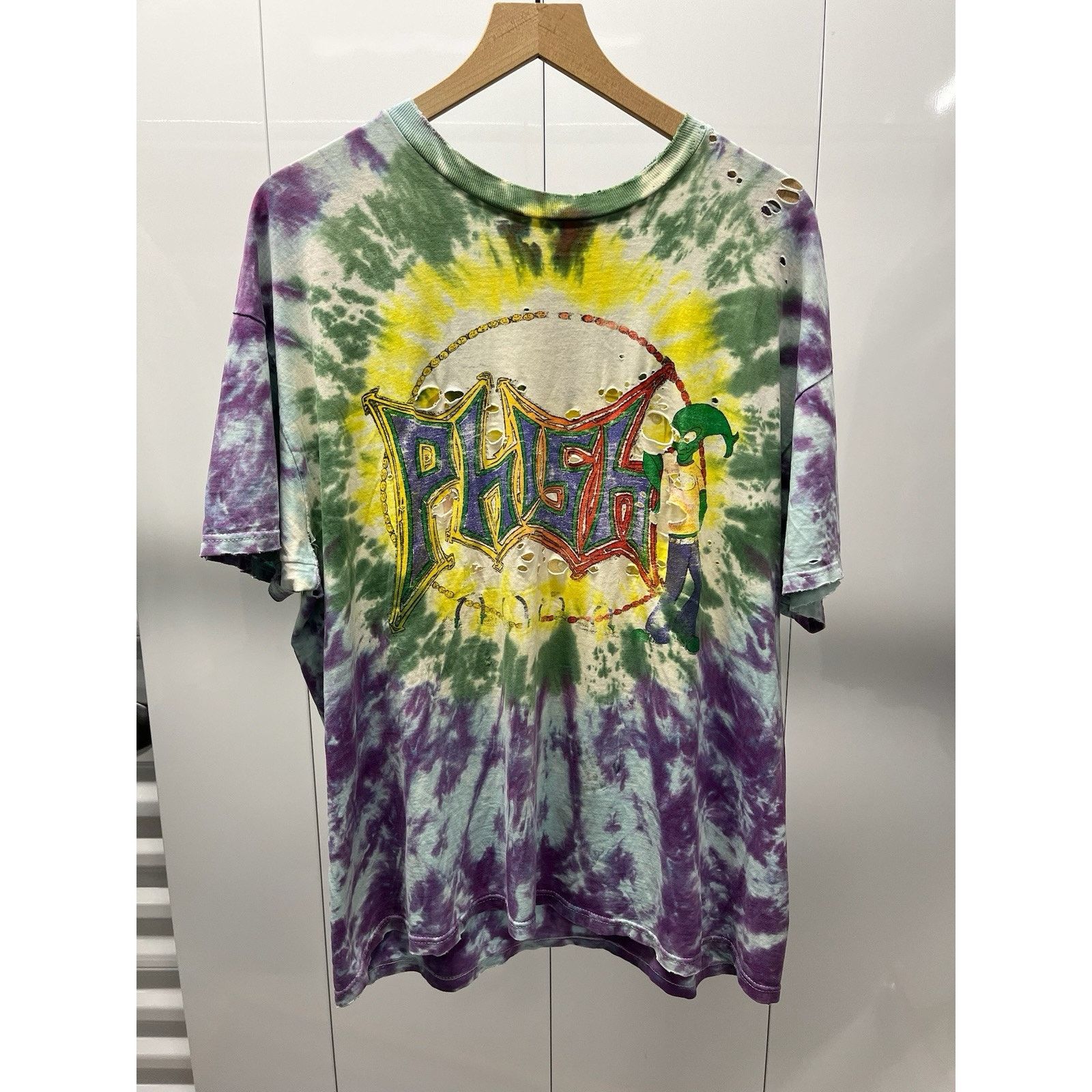 Vintage Vintage Thrashed Phish 1999 Tour Shirt Tie Dye Size US XL / EU 56 / 4 - 1 Thumbnail